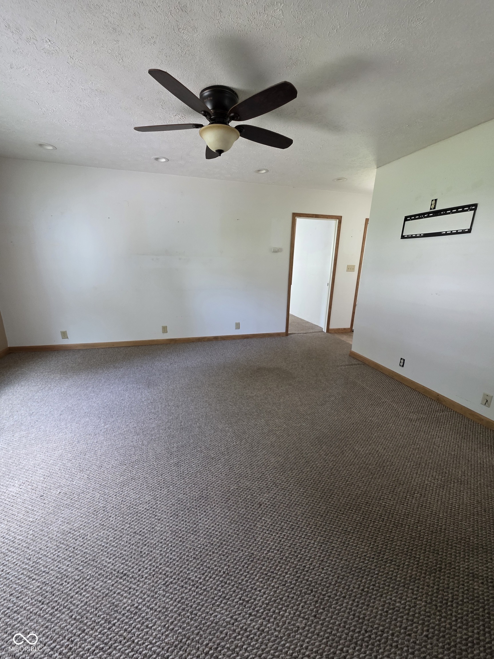 516 N Independence Street, Tipton, IN, 46072 photo 5 of 30
