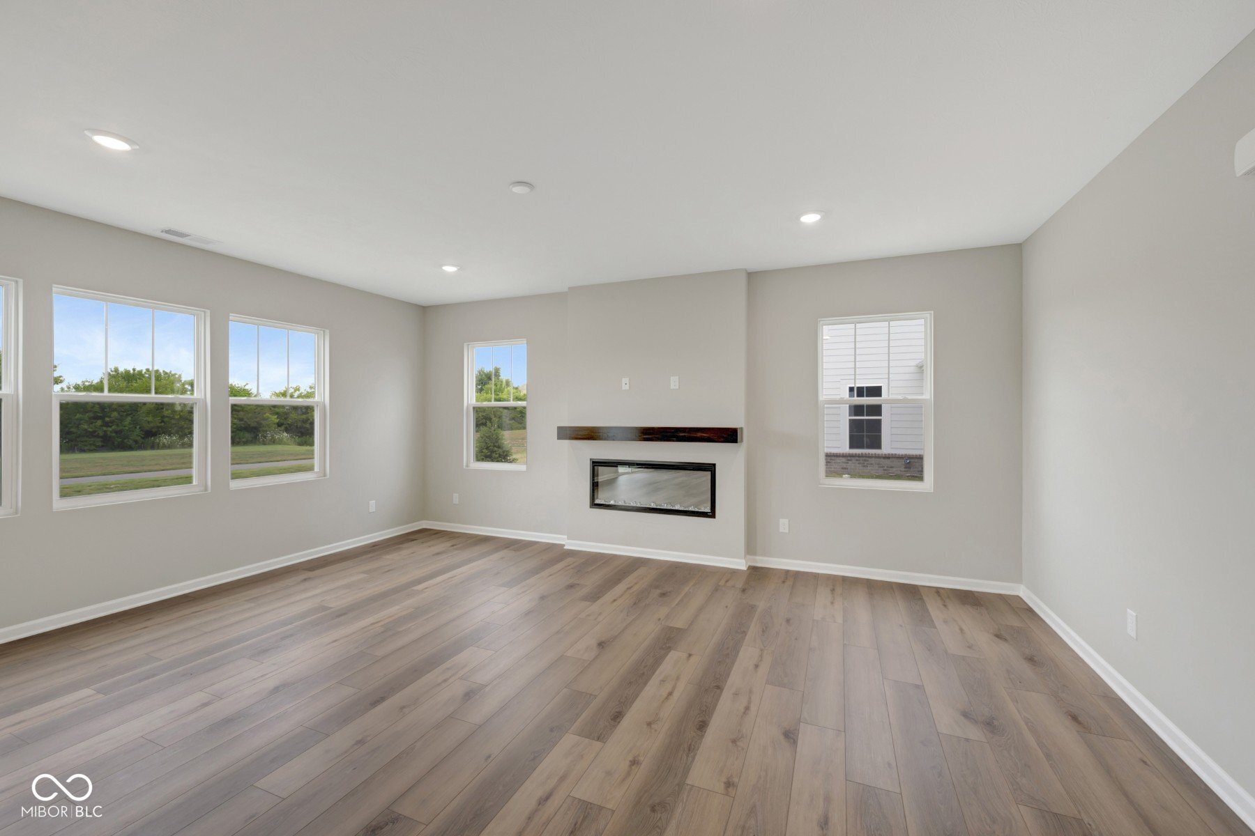 9872 Glad Grist Drive, McCordsville, IN, 46055 photo 5 of 28