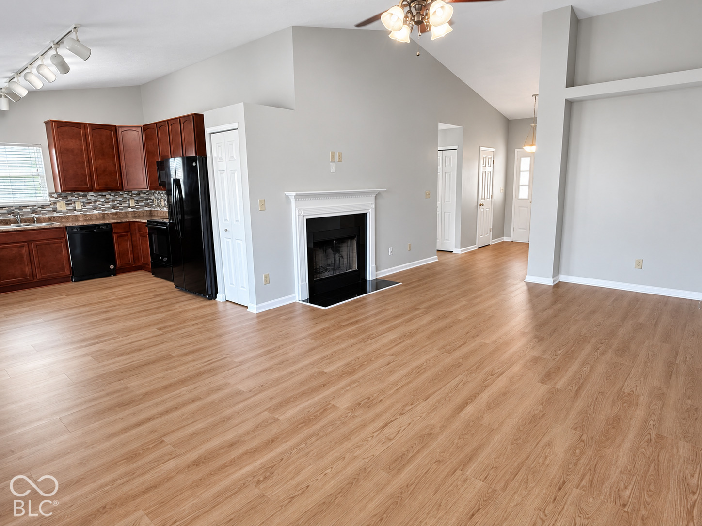3442 Enclave Lane, Greenwood, IN, 46143 photo 5 of 21