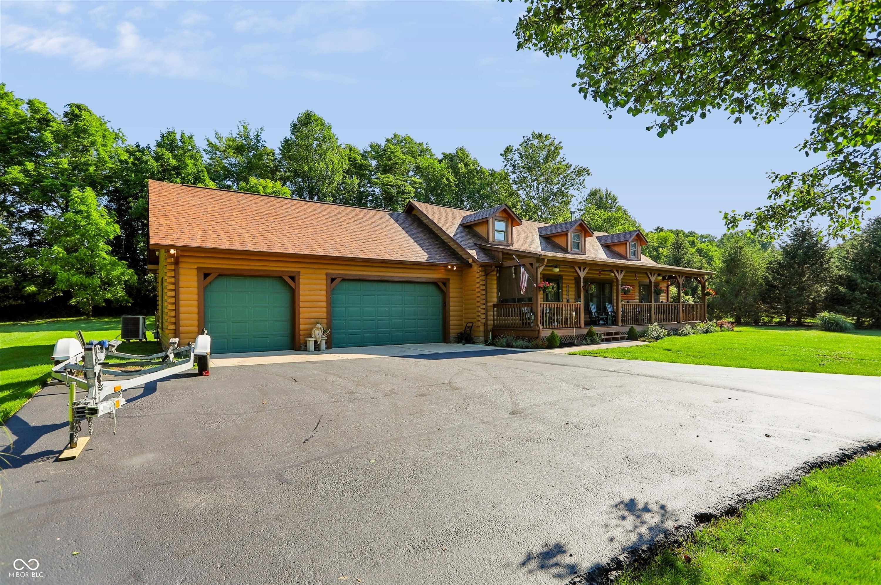 4412 W Pitcher Drive, Trafalgar, IN, 46181 photo 5 of 79