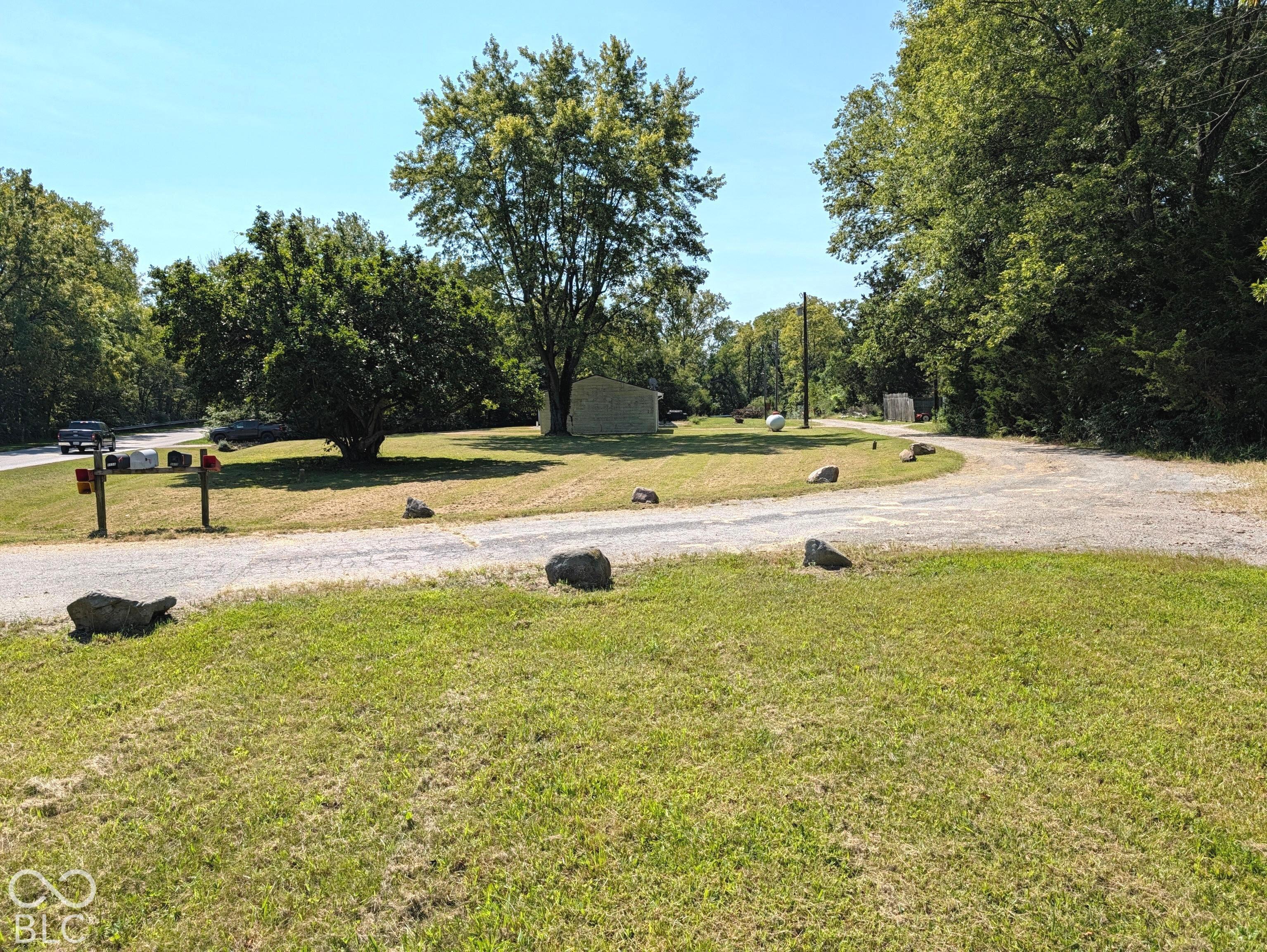 8611 N 700 W, Fountaintown, IN, 46130 photo 5 of 20