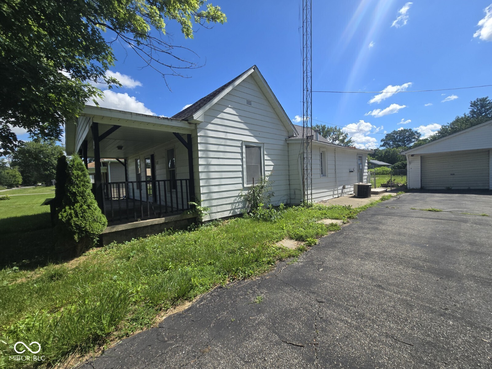 11718 S Reed Street, Clinton, IN, 47842 photo 5 of 22