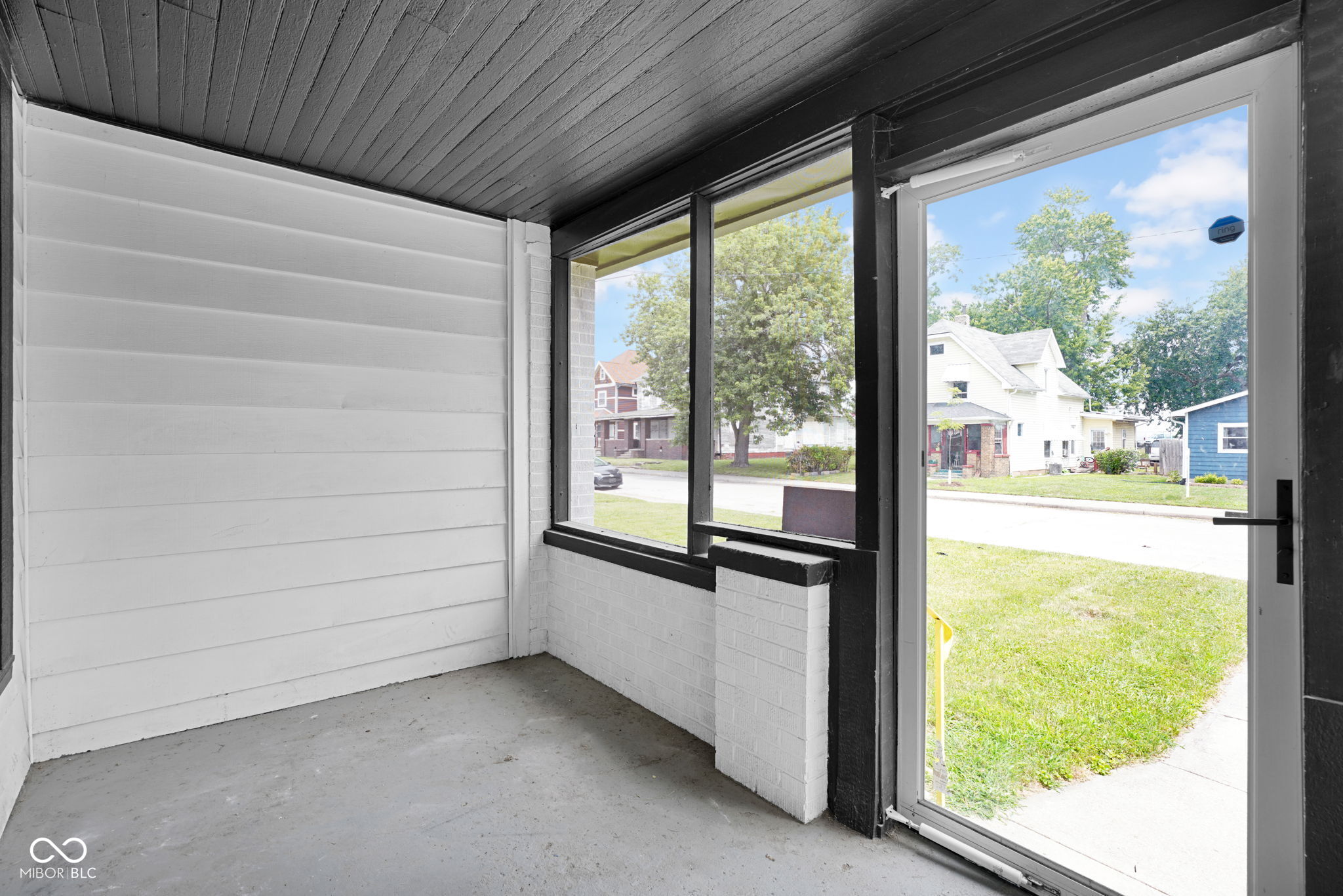 2230 Bellefontaine, Indianapolis, IN, 46205 photo 5 of 30