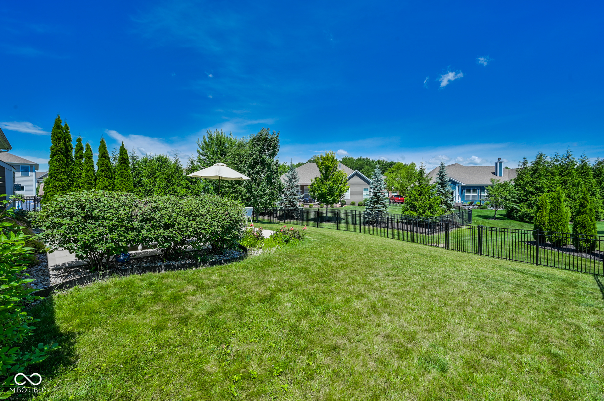13848 Fieldcrest Drive, McCordsville, IN, 46055 photo 5 of 34