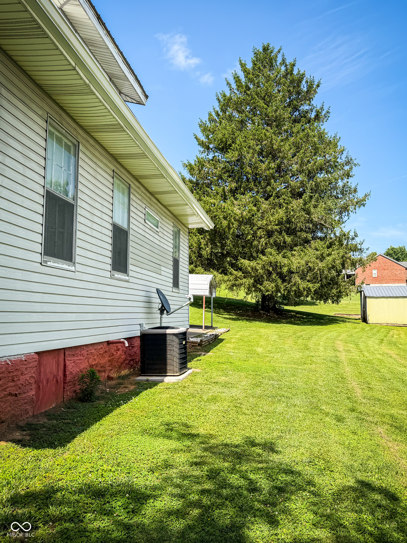 106 College Avenue, Paoli, IN, 47454 photo 5 of 34