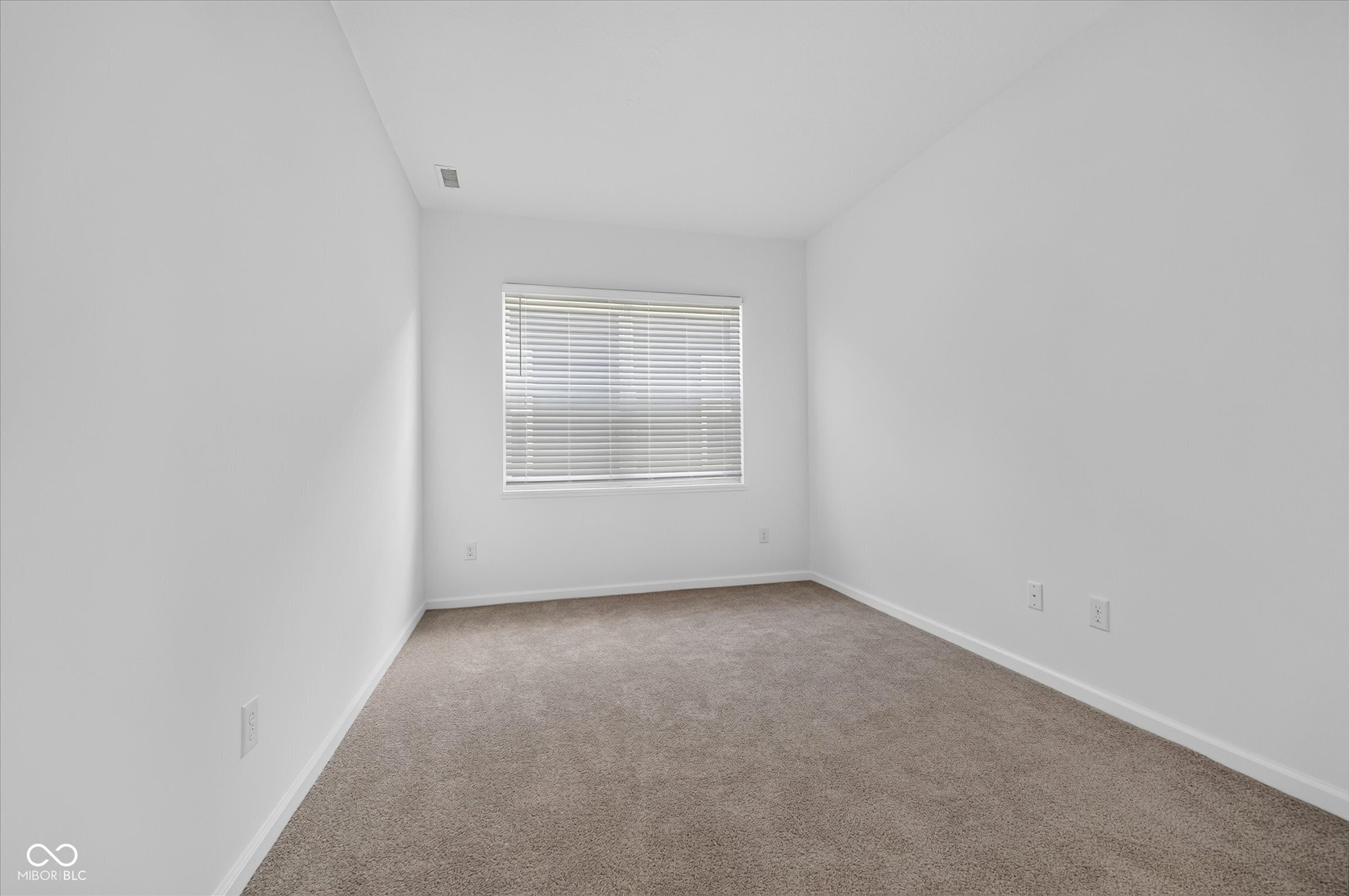 5115 Triple Crown Way, Indianapolis, IN, 46237 photo 5 of 58