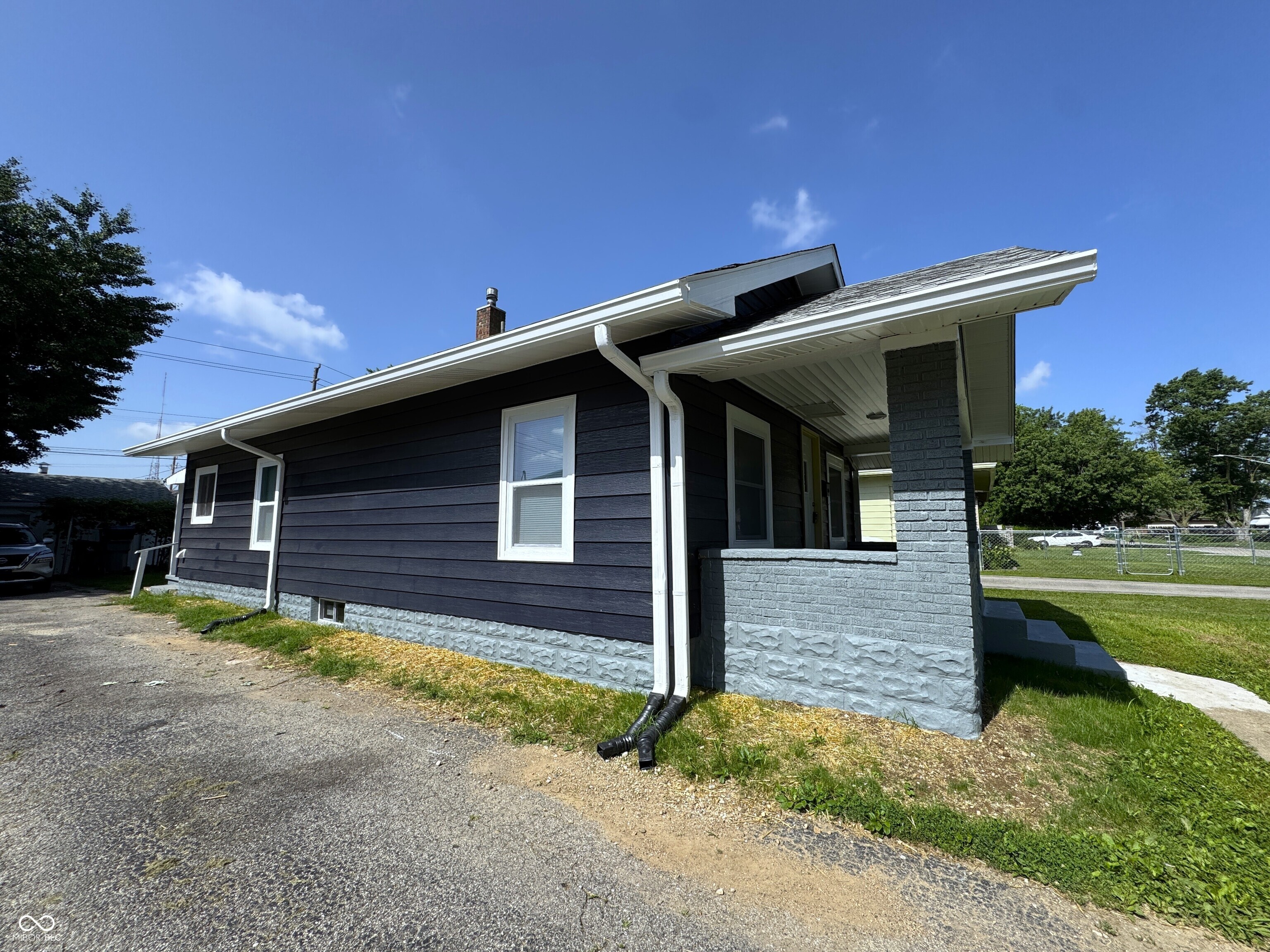 745 Sparrow Avenue, Indianapolis, IN, 46227 photo 5 of 22