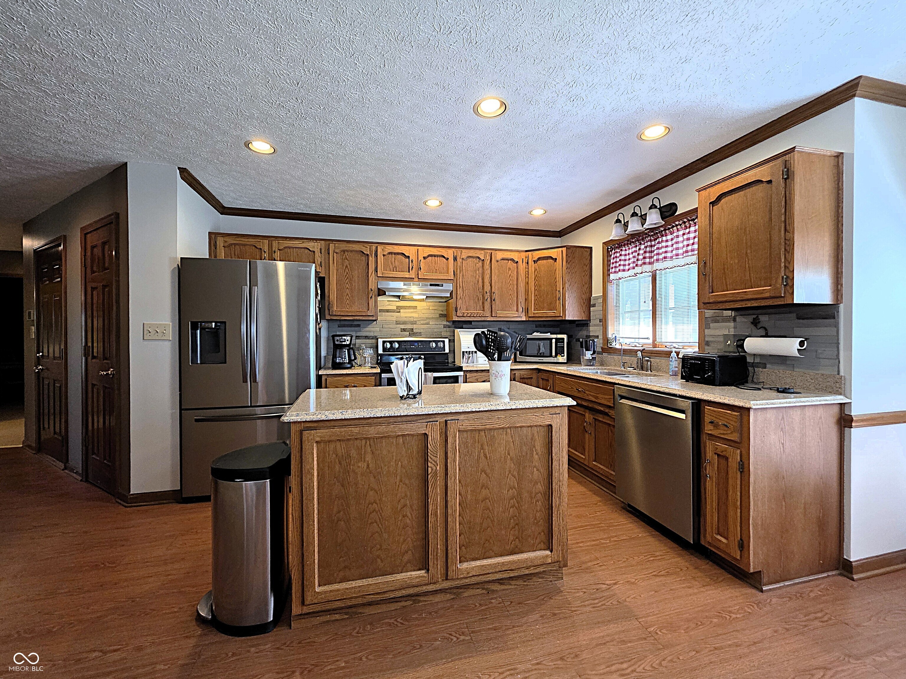 1638 Library Boulevard, Greenwood, IN, 46142 photo 5 of 24