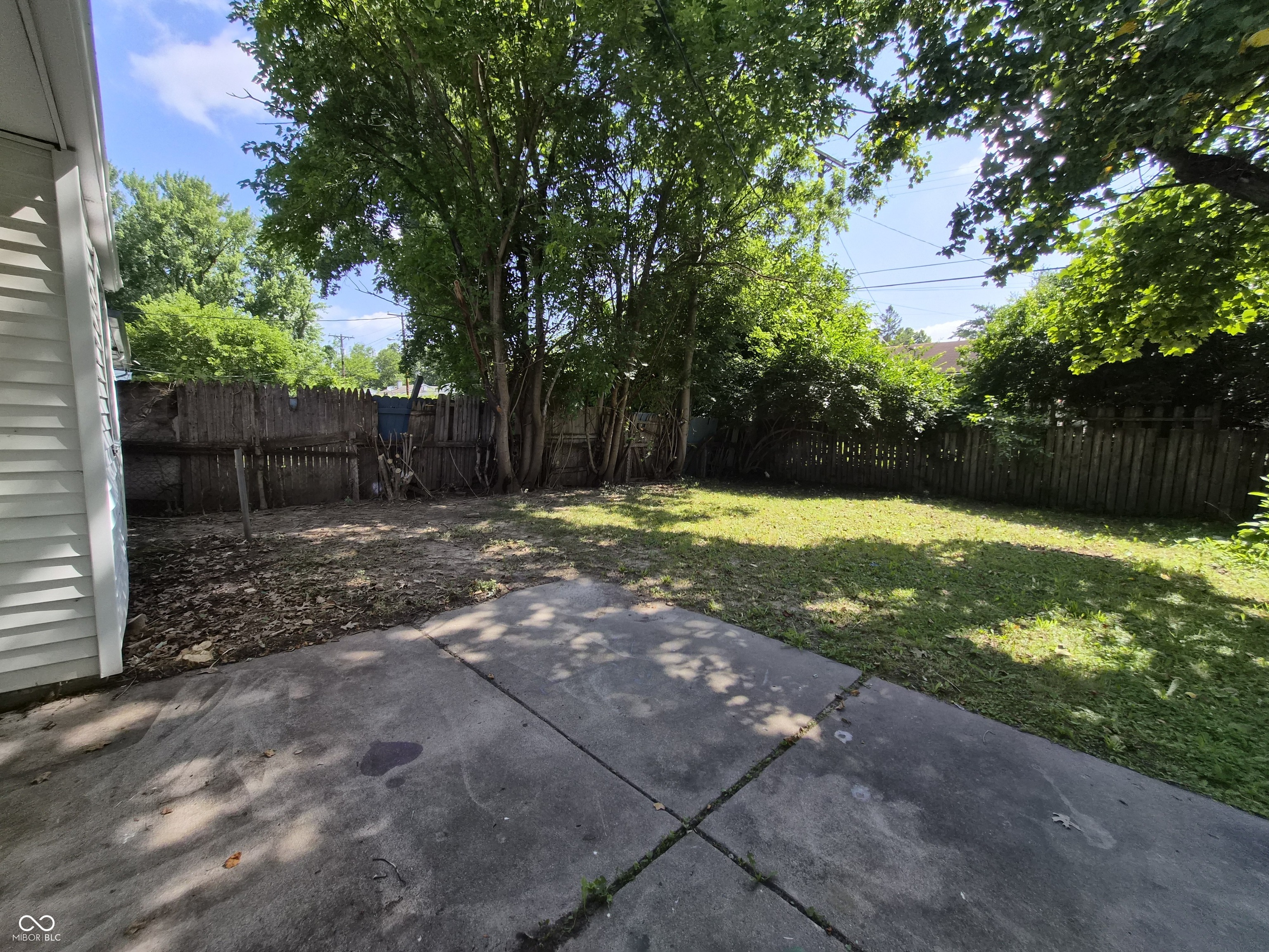 2425 N Kenyon Street, Indianapolis, IN, 46219 photo 5 of 32