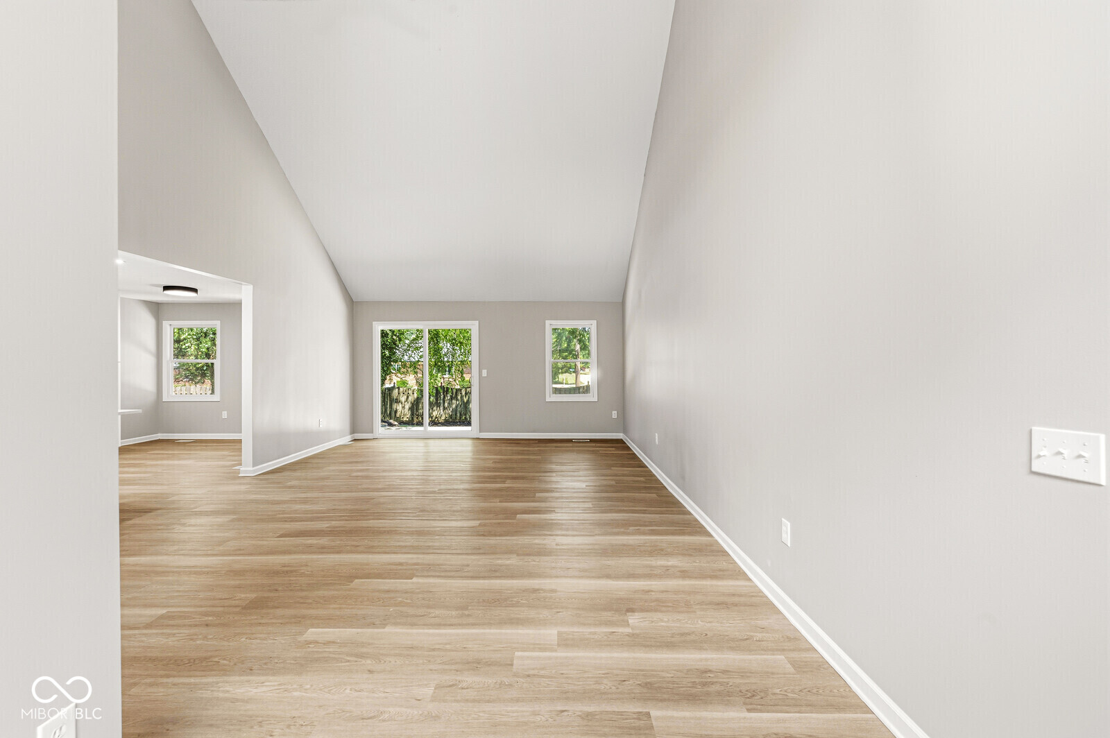 19226 Potters Bridge Road, Noblesville, IN, 46060 photo 5 of 36
