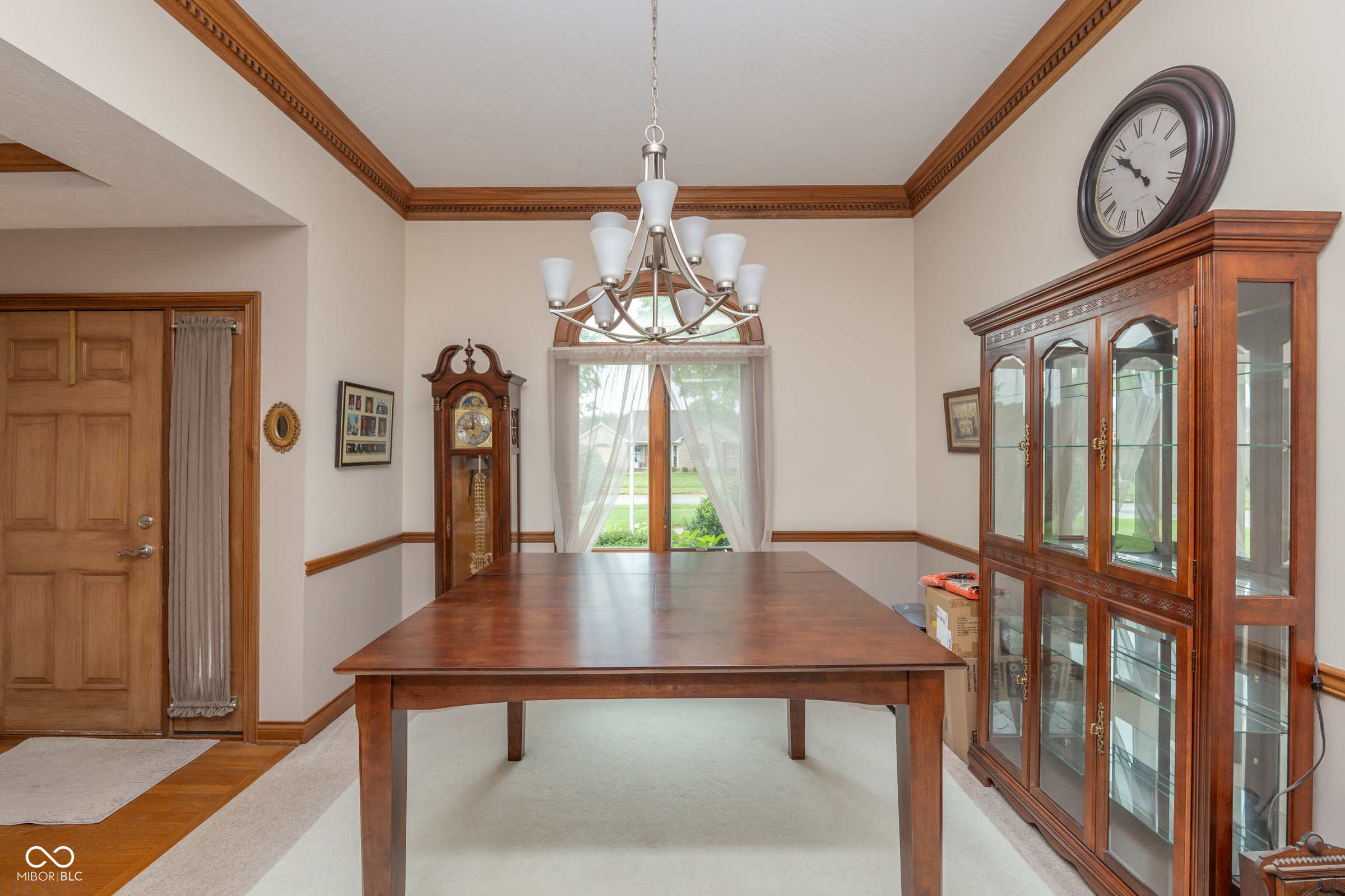 5325 Red Stone Lane, Greenwood, IN, 46142 photo 5 of 39