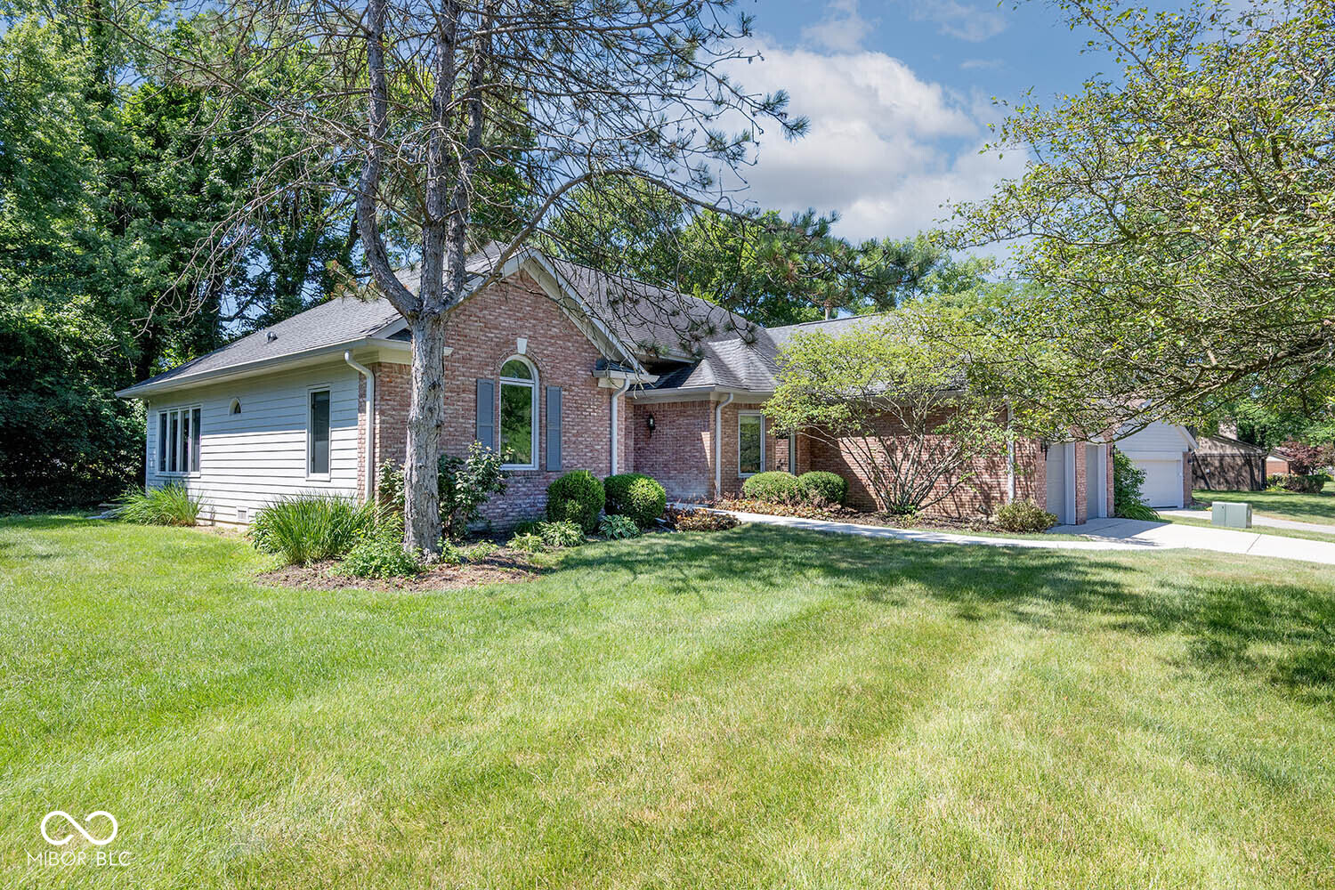 5165 Hawks Point Road, Indianapolis, IN, 46226 photo 5 of 63
