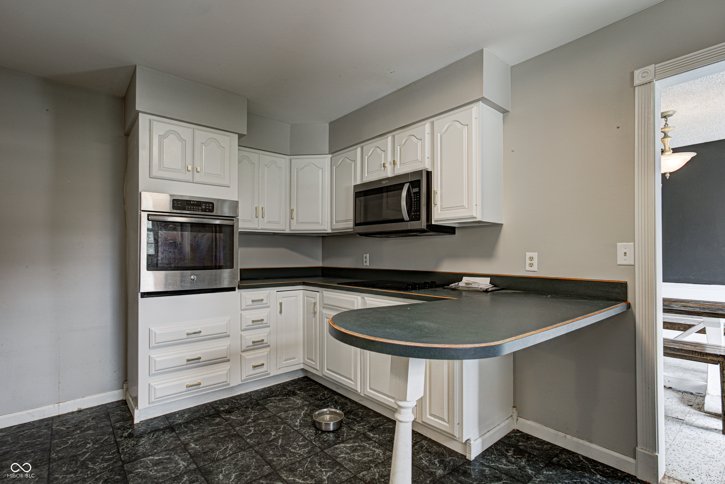 7641 Burns Drive, Brownsburg, IN, 46112 photo 5 of 23