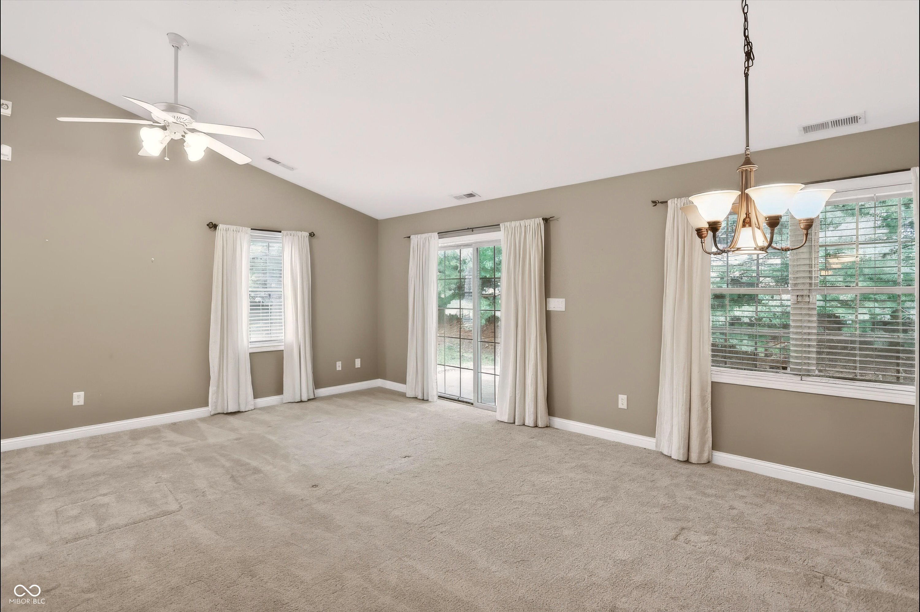 4239 Parma Court, Indianapolis, IN, 46237 photo 5 of 31