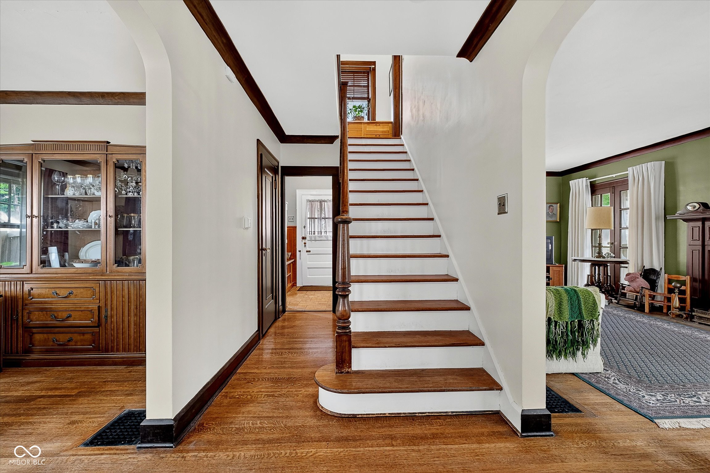 5548 Broadway Street, Indianapolis, IN, 46220 photo 5 of 26