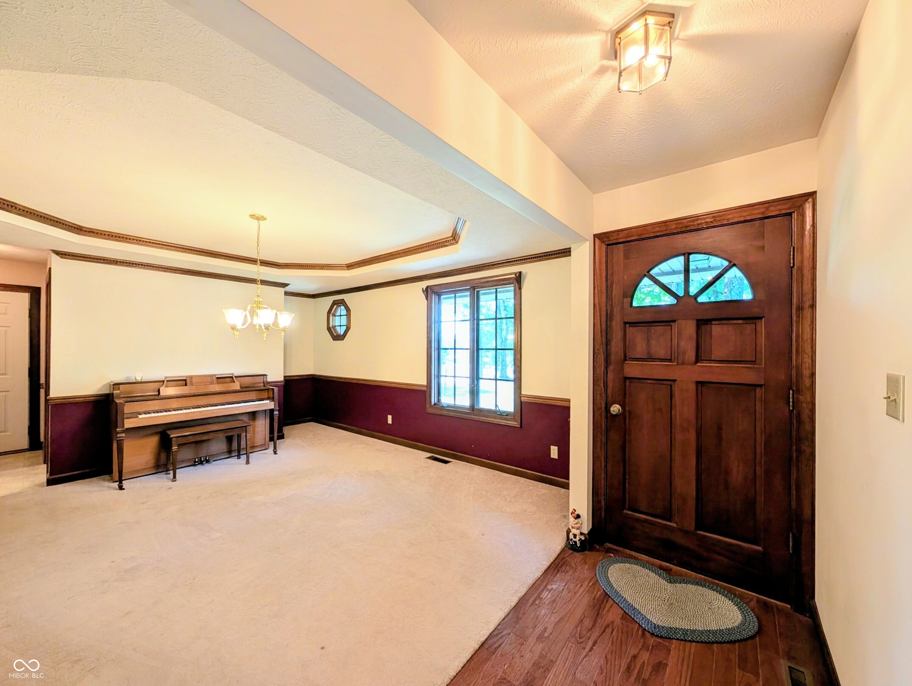 18402 E Redbud Court, Hope, IN, 47246 photo 5 of 50