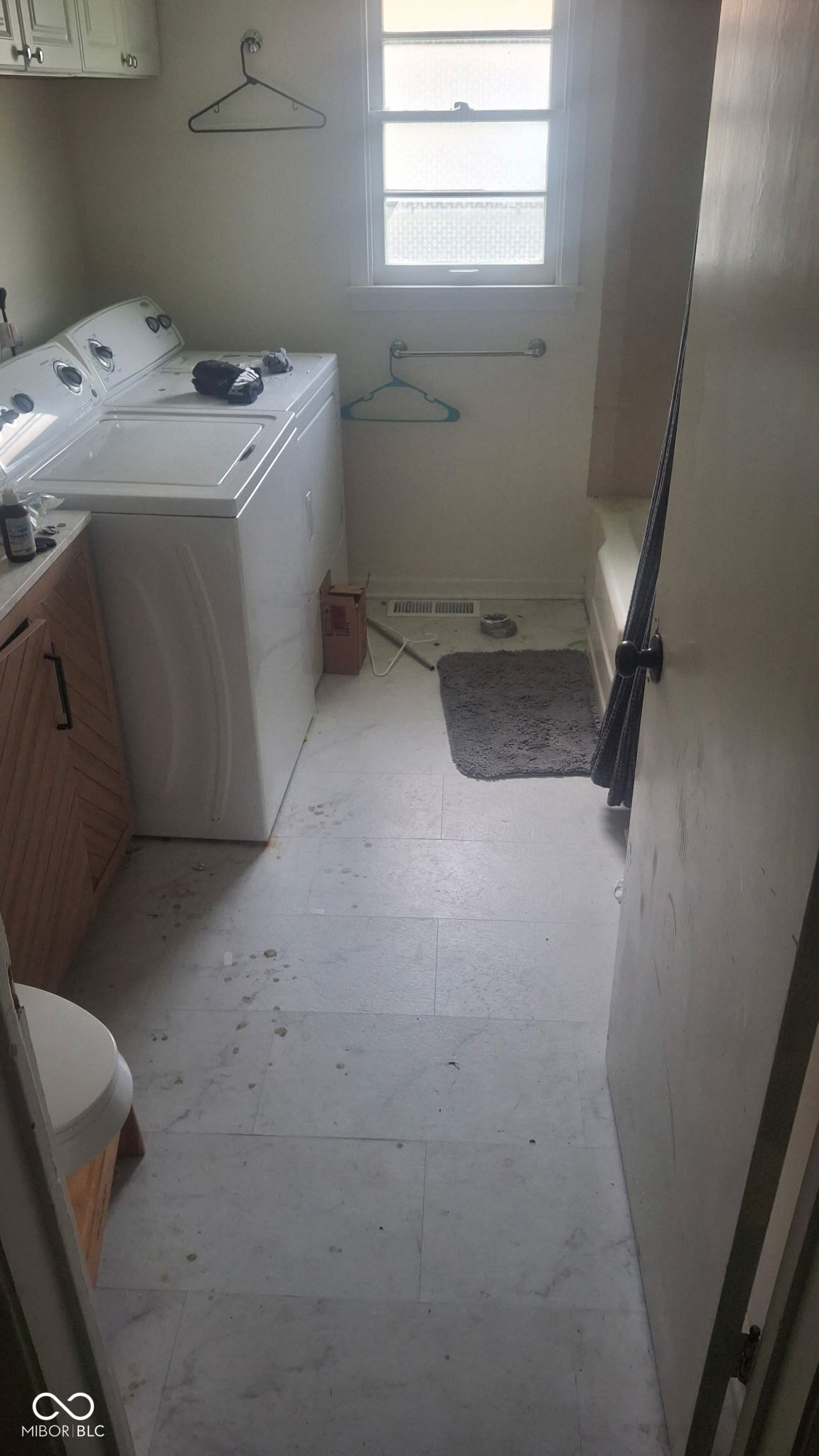 867 W Seventh Street W, Greenfield, IN, 46140 photo 5 of 8