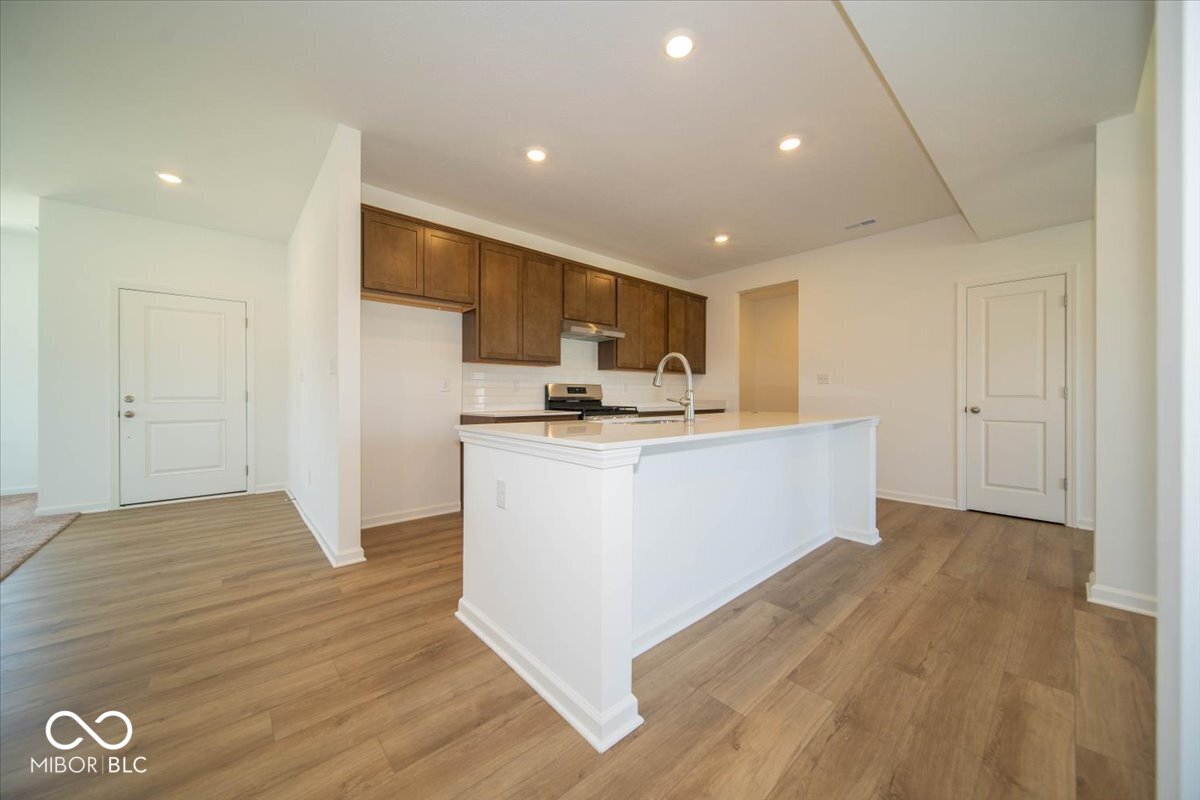 4830 Waterline Street, McCordsville, IN, 46055 photo 5 of 27