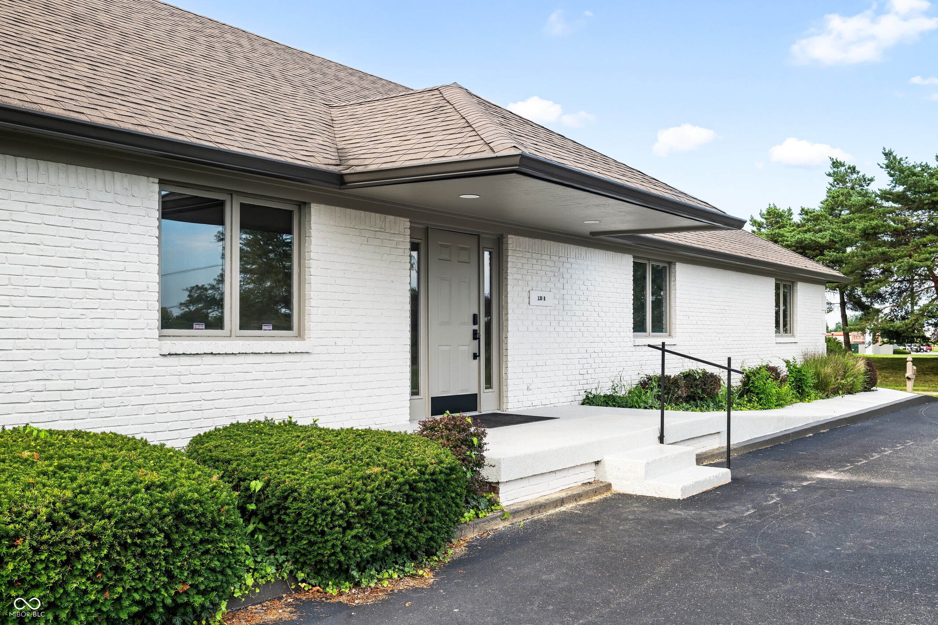 130 Fairway Lakes Drive, Franklin, IN, 46131 photo 5 of 64