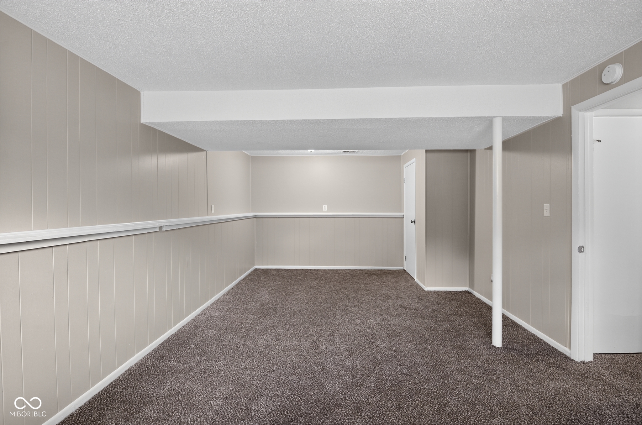 335 Broken Arrow Court, Indianapolis, IN, 46234 photo 5 of 15