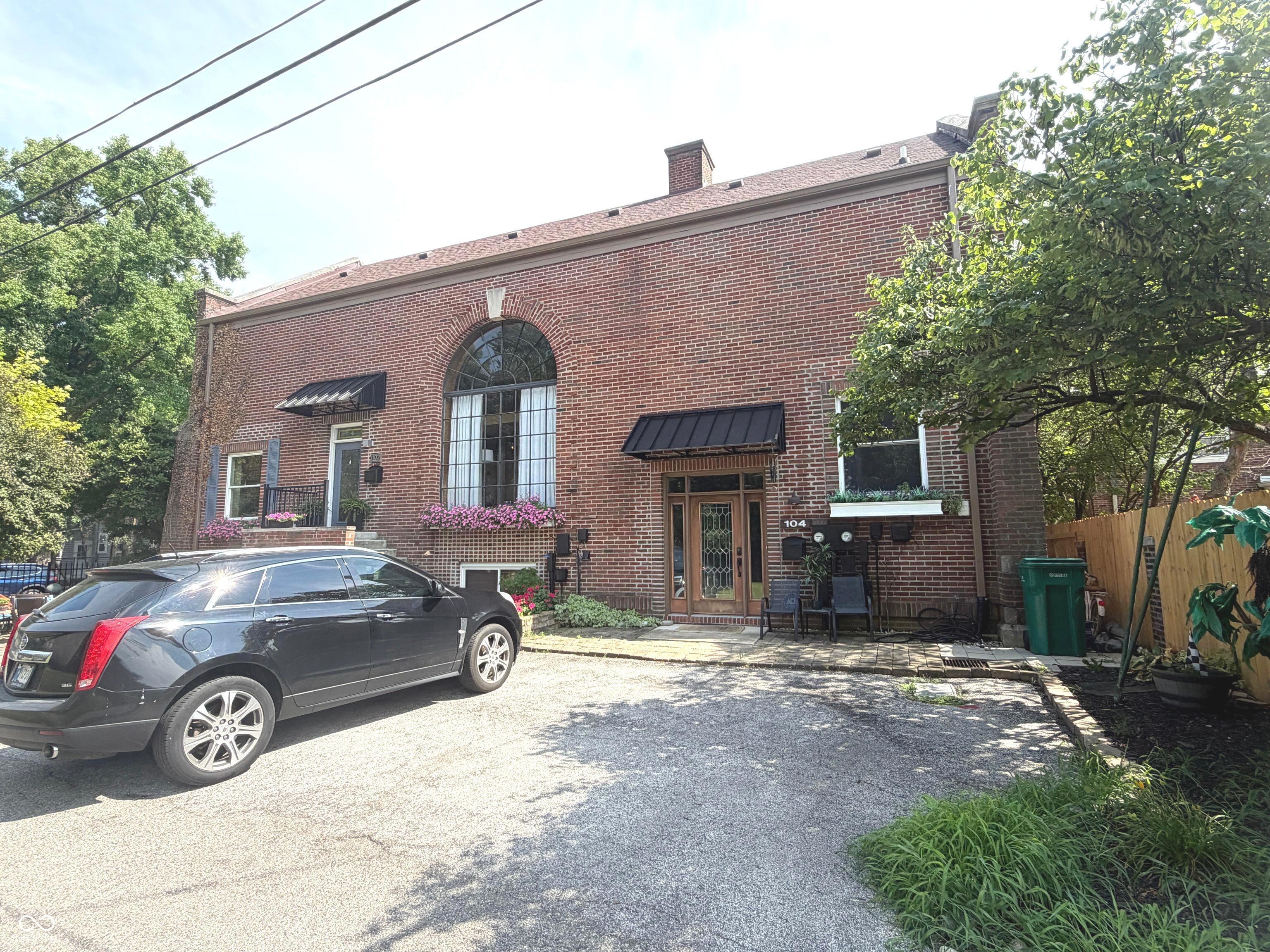 196 E Madison Street #B, Franklin, IN, 46131 photo 5 of 41