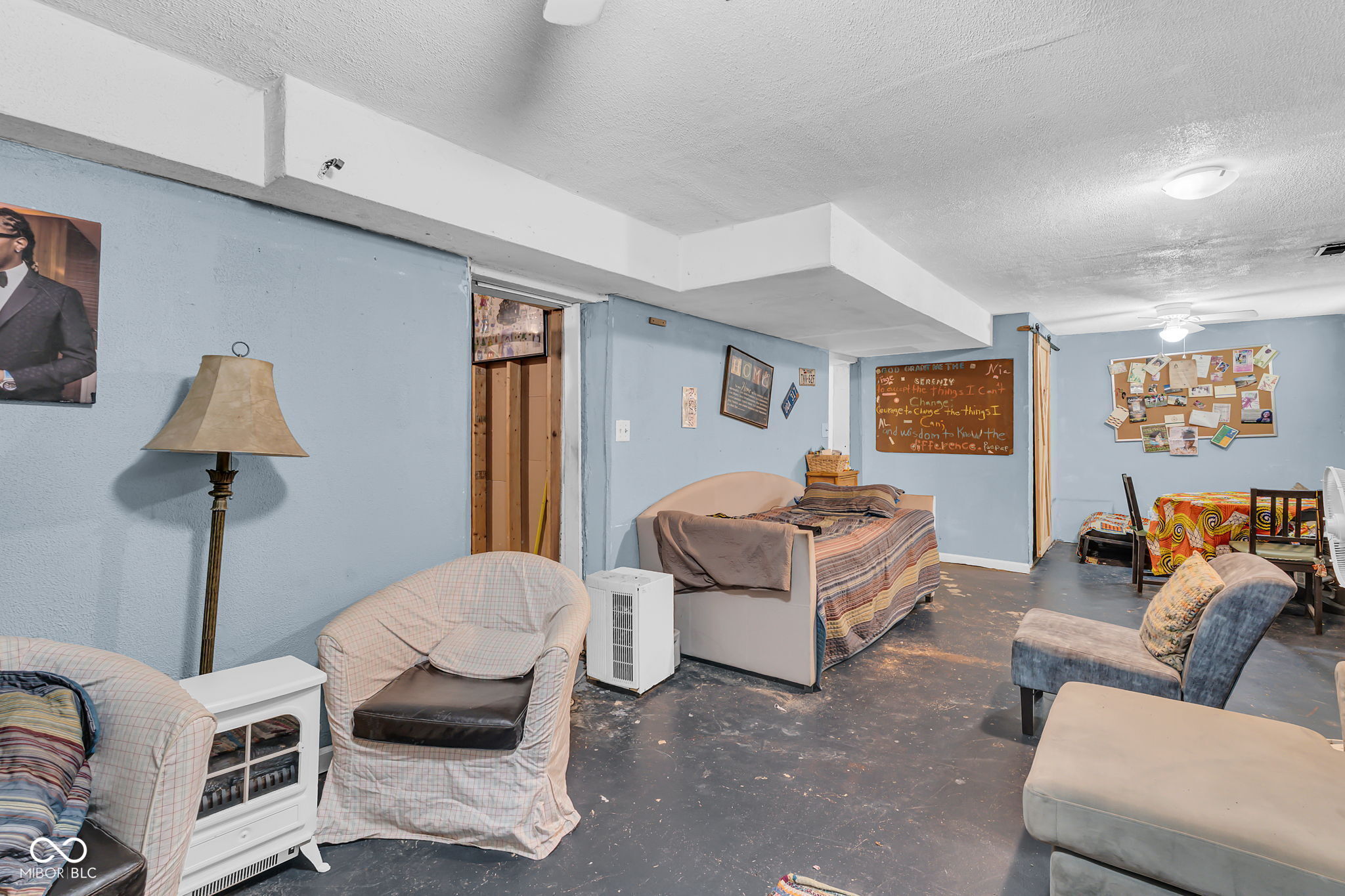 3684 Birchwood Avenue, Indianapolis, IN, 46205 photo 5 of 53