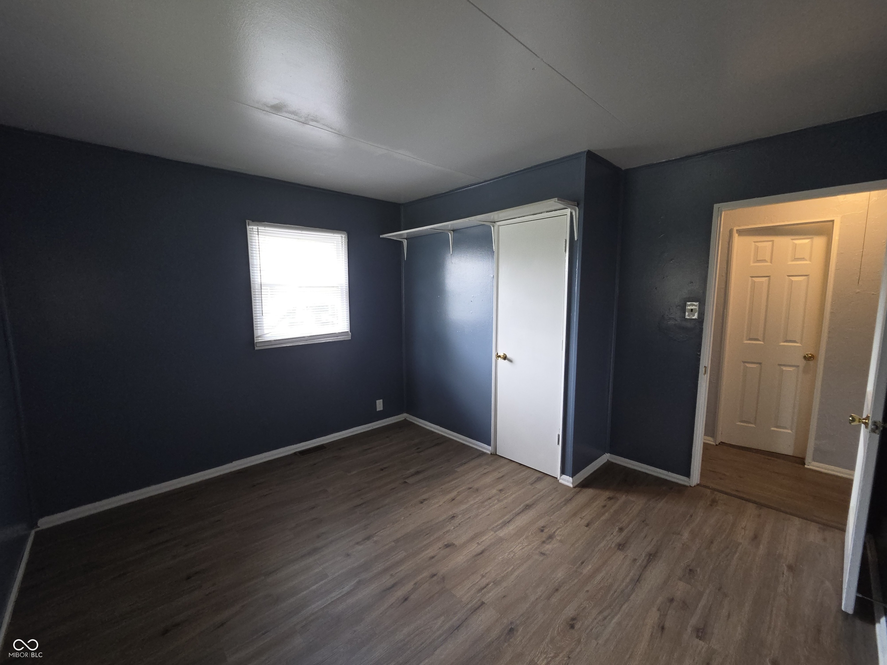 2422 N Goodlet Avenue, Indianapolis, IN, 46222 photo 5 of 14