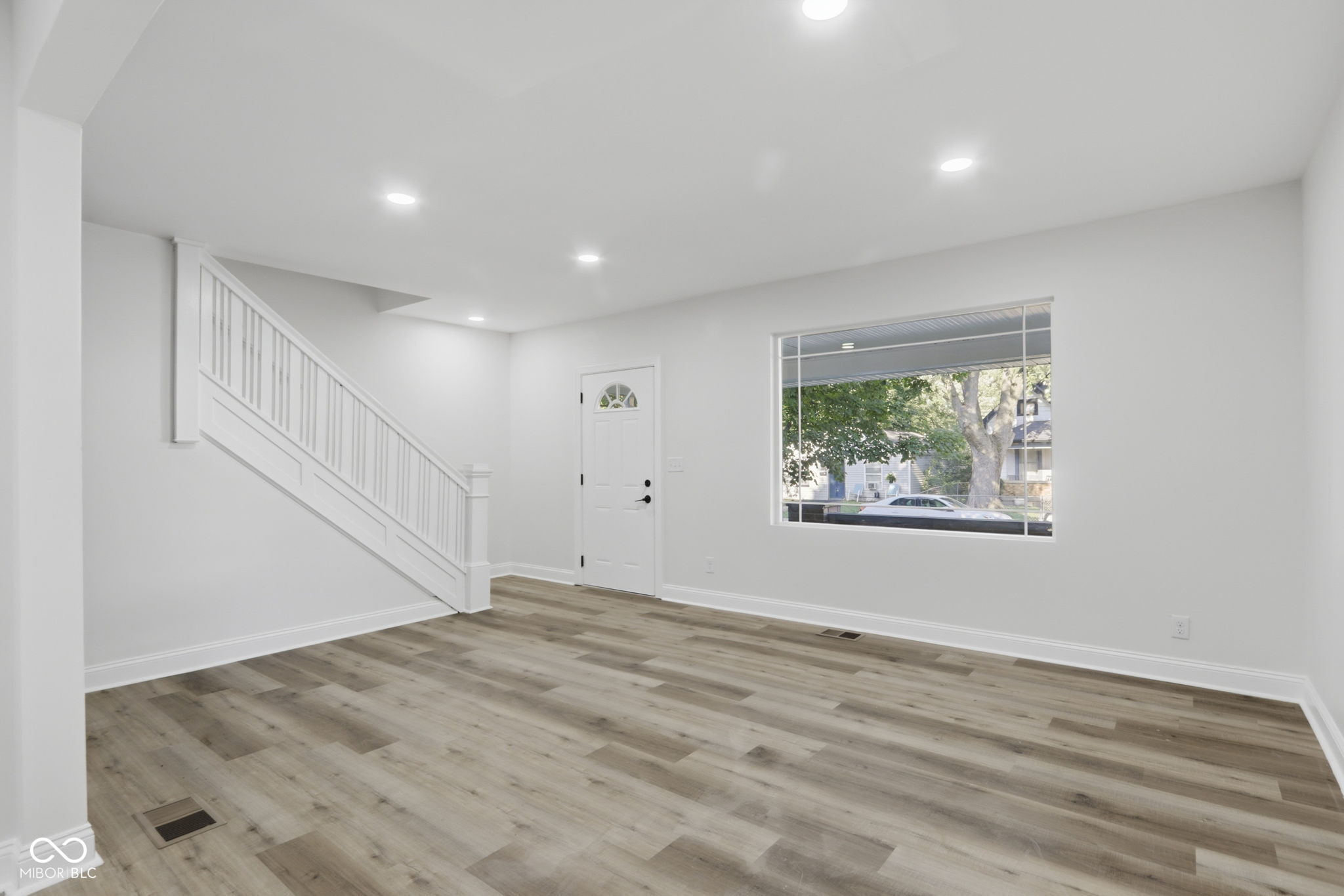 951 N Tuxedo Street, Indianapolis, IN, 46201 photo 5 of 26