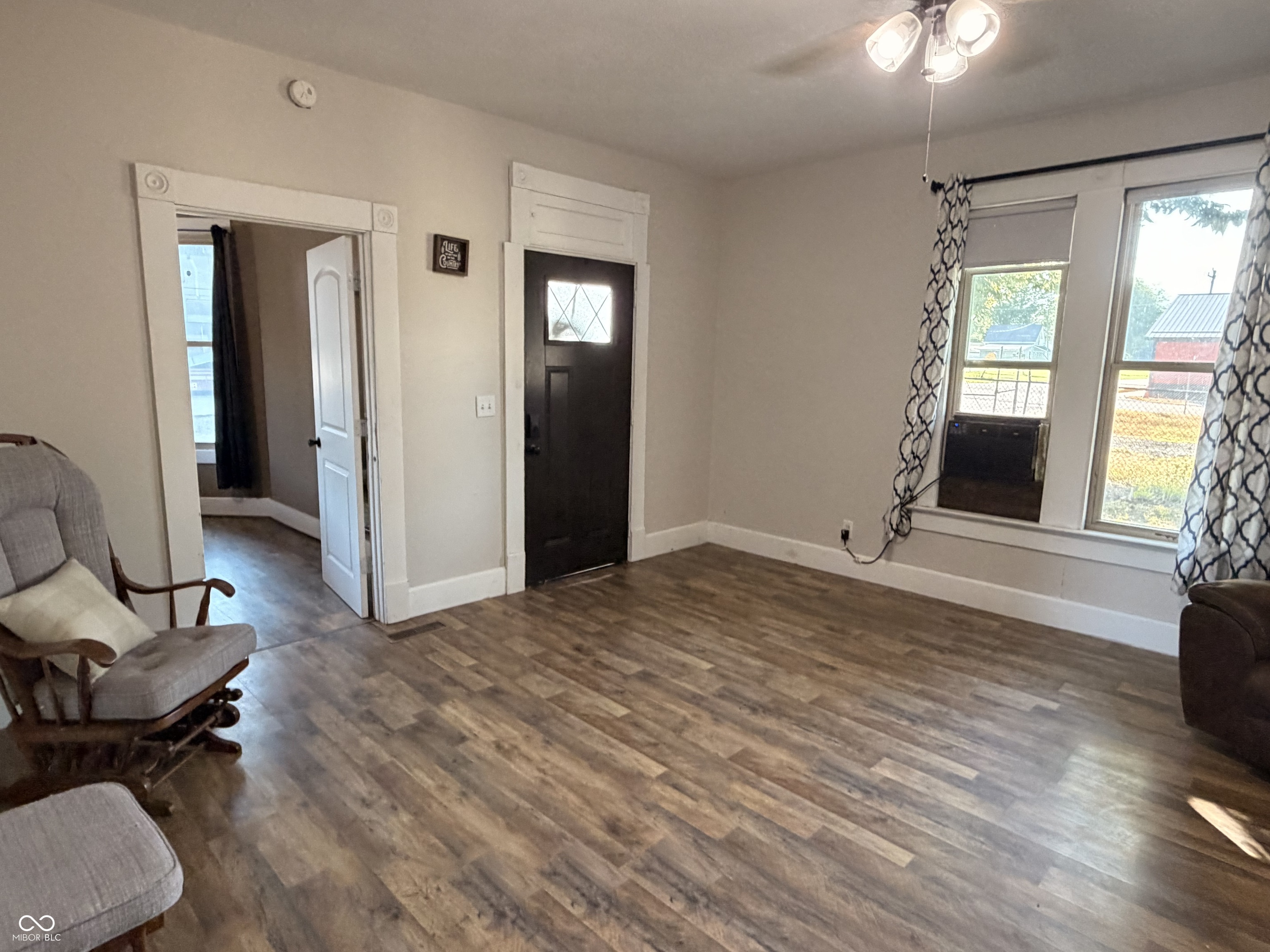 102 Railroad Street, Elizabethtown, IN, 47232 photo 5 of 21