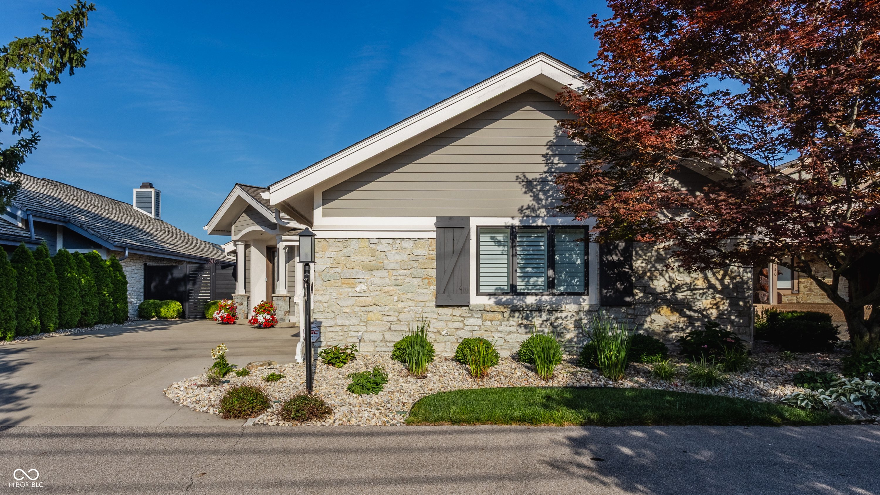 8134 Dean Road, Indianapolis, IN, 46240 photo 5 of 71