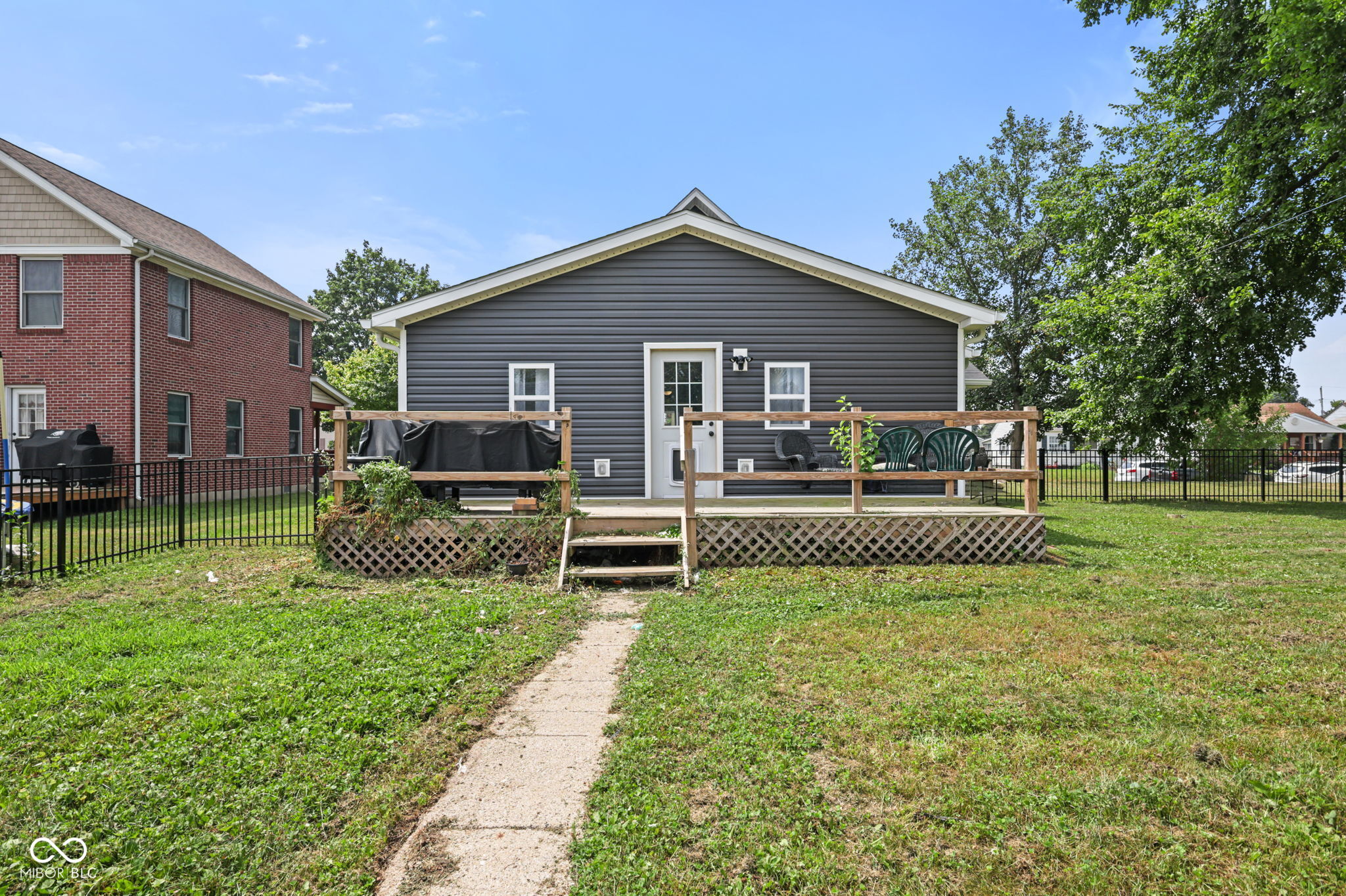 1924 S I Street, Elwood, IN, 46036 photo 5 of 32