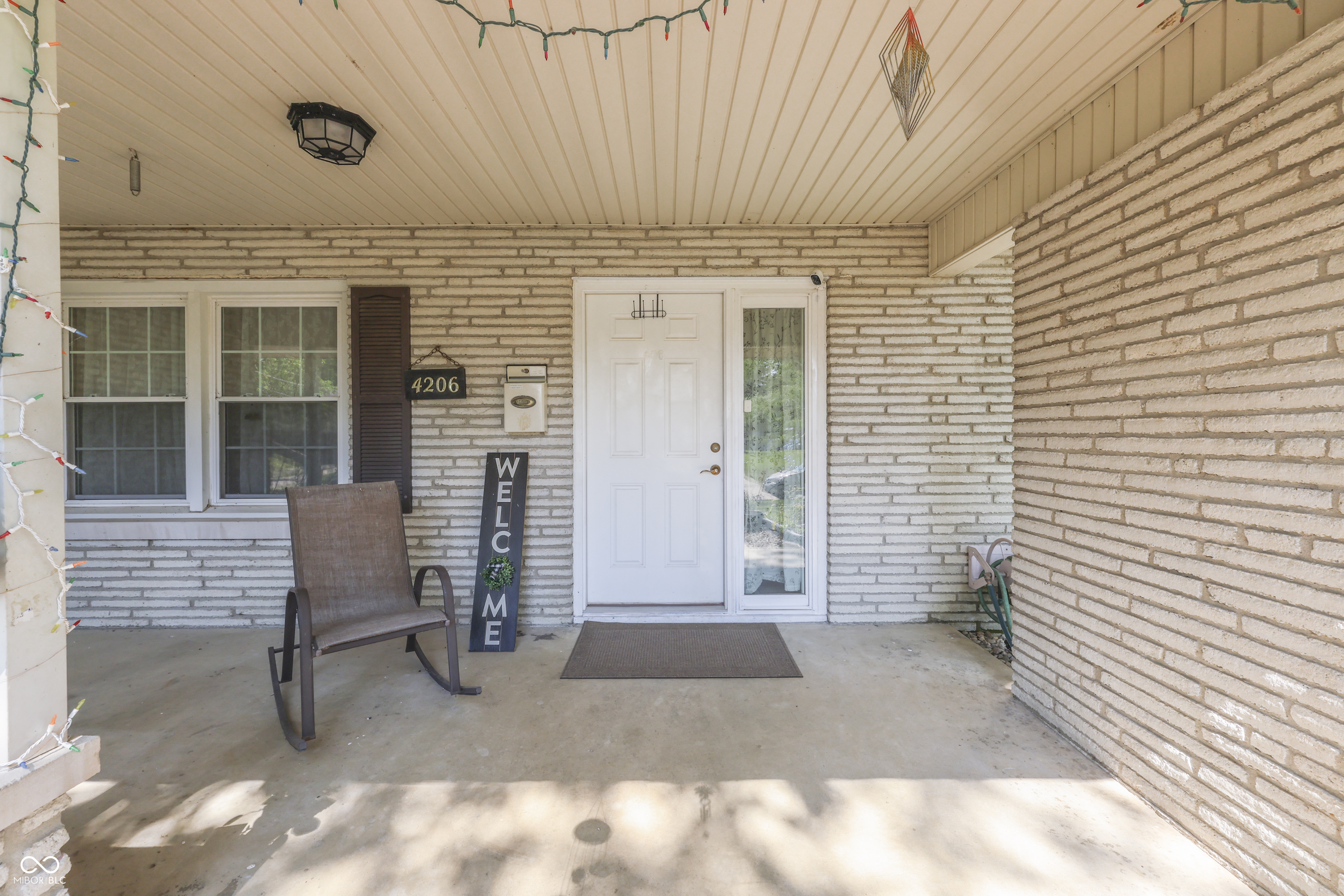 4206 Ridgeway Avenue, Columbus, IN, 47203 photo 5 of 71