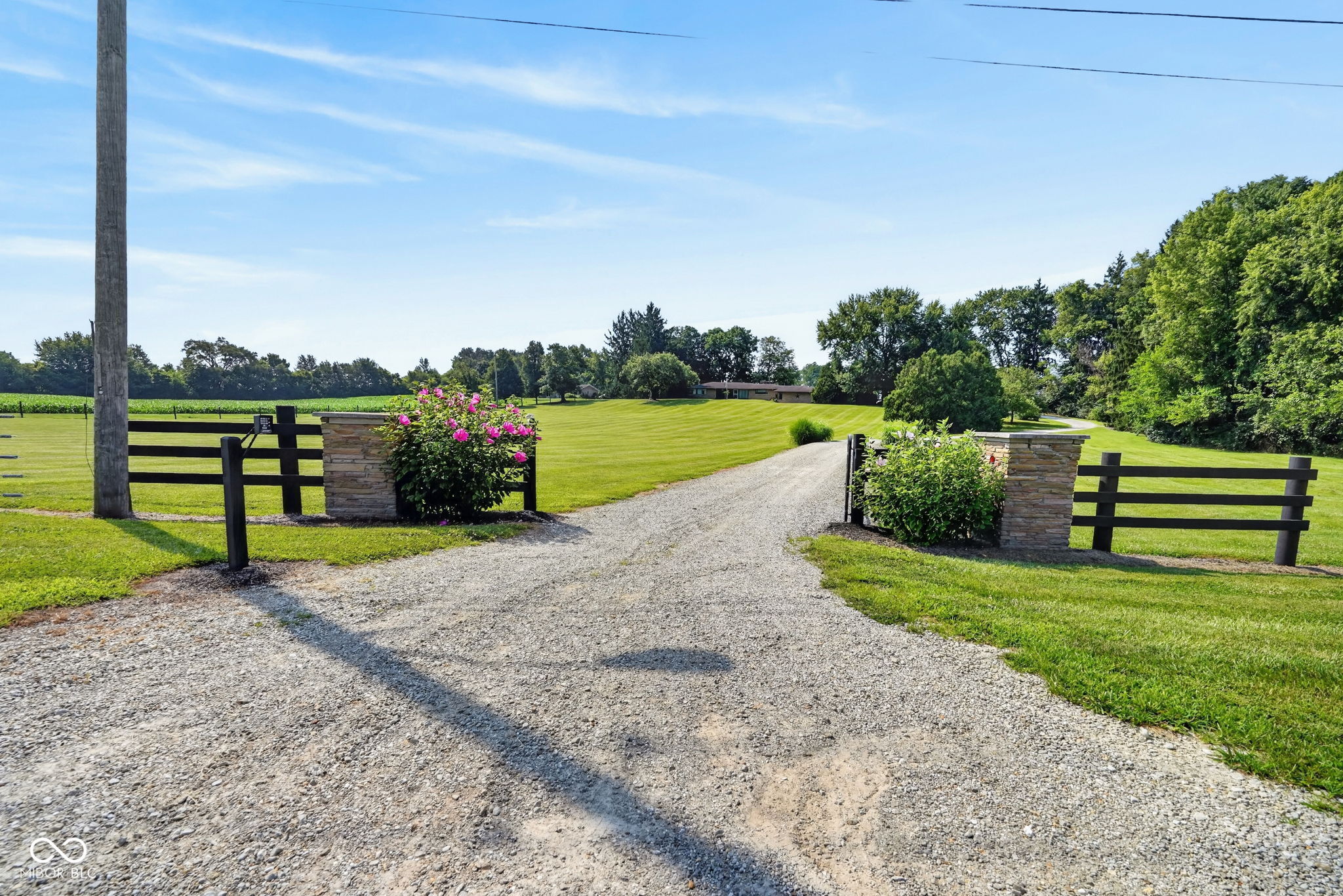 1220 S State Road 67, Pendleton, IN, 46064 photo 5 of 67