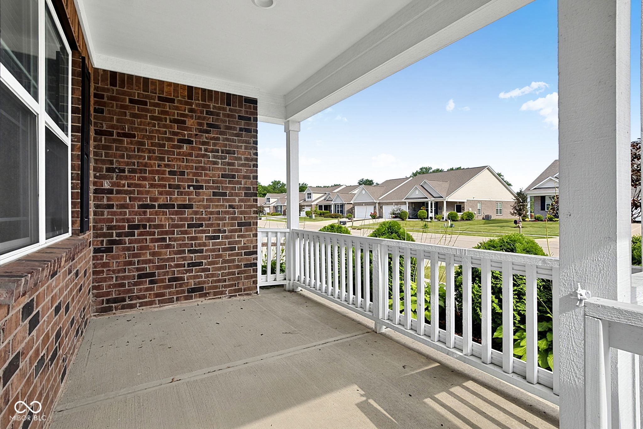 1019 Stallion Court, Indianapolis, IN, 46260 photo 5 of 38