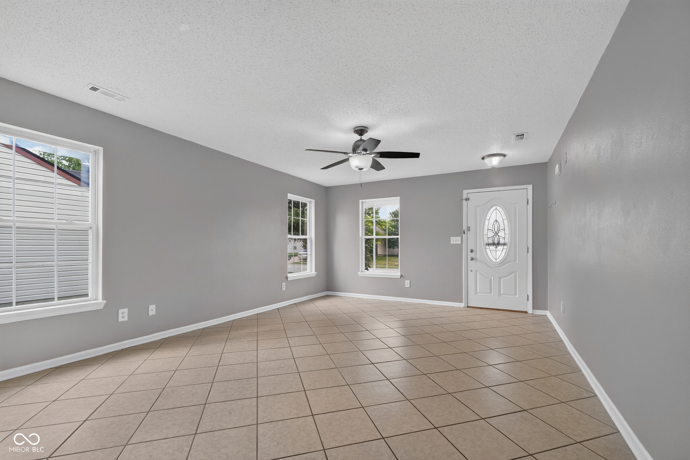 605 Sunmeadow Lane, Avon, IN, 46123 photo 5 of 51