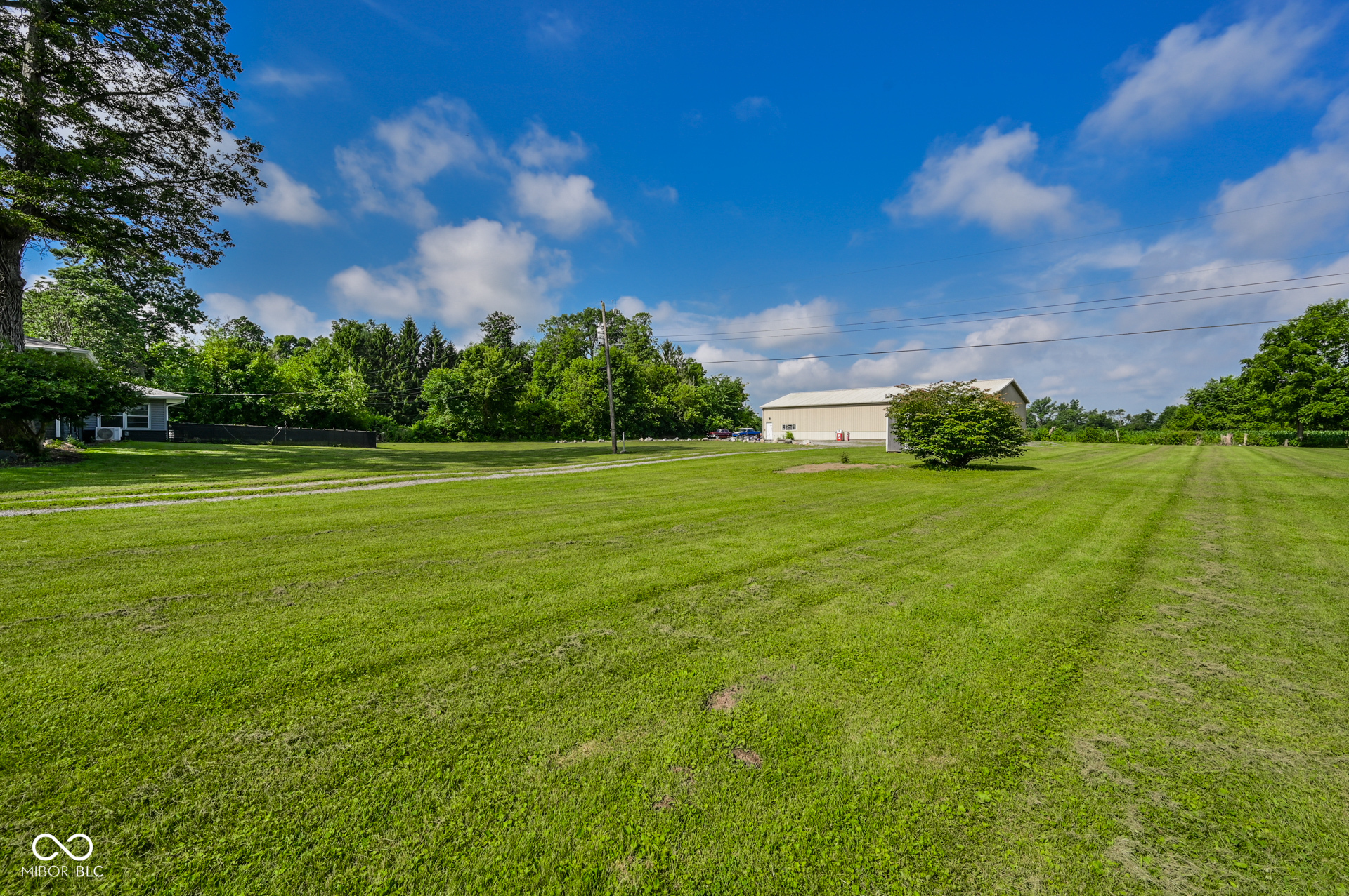 3087 S 380 E, Chesterfield, IN, 46017 photo 5 of 27