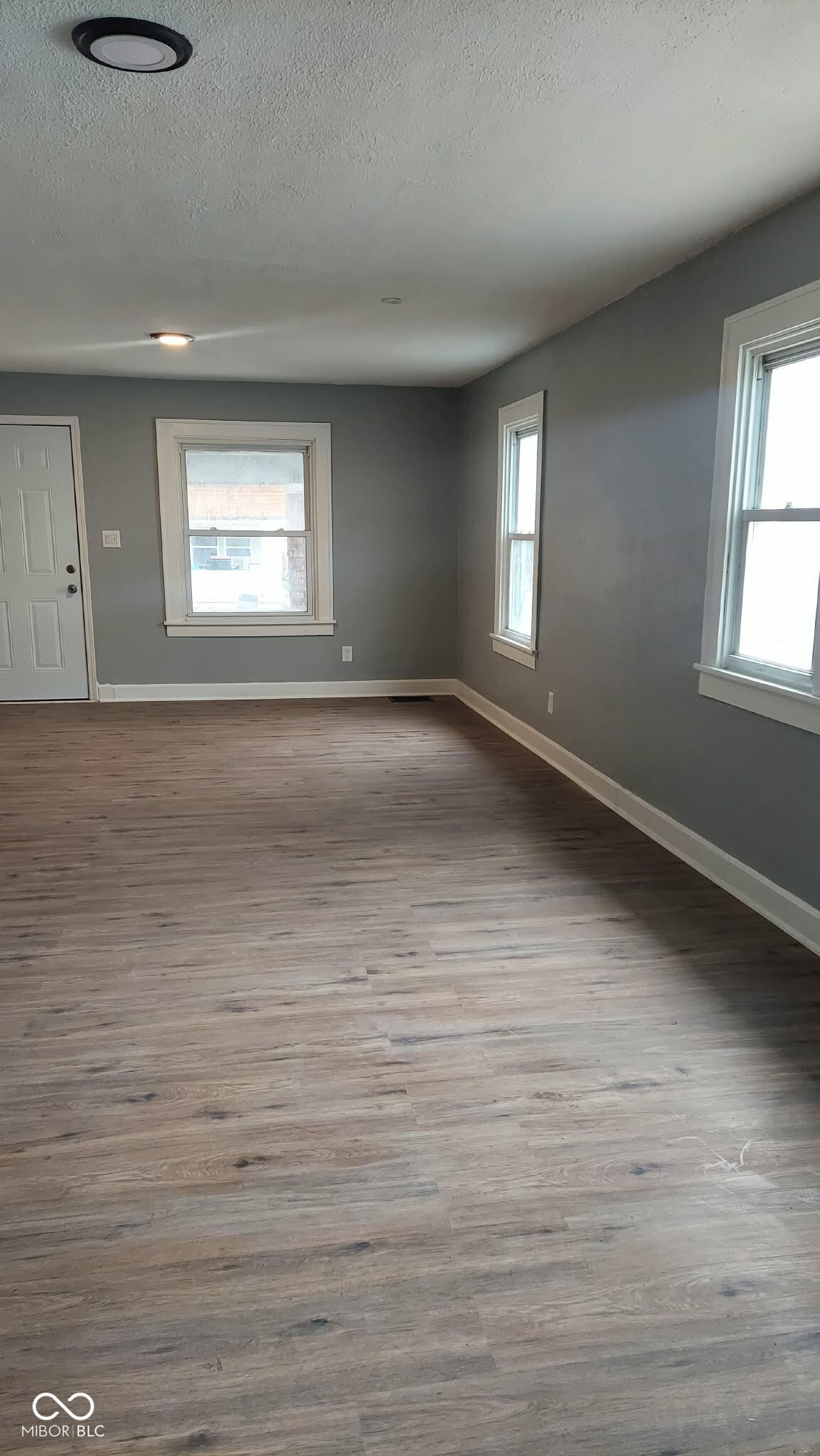 45 S Belleview Place, Indianapolis, IN, 46222 photo 5 of 18