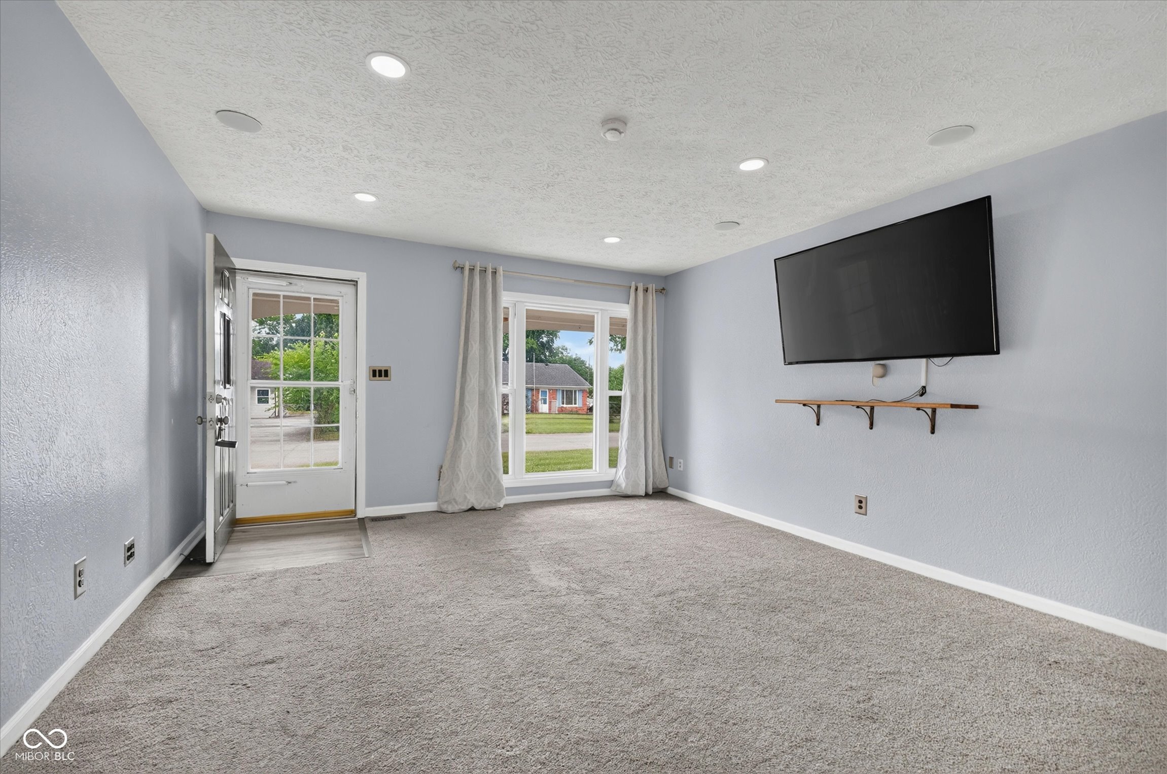 1504 Sheri Circle, Plainfield, IN, 46168 photo 5 of 43