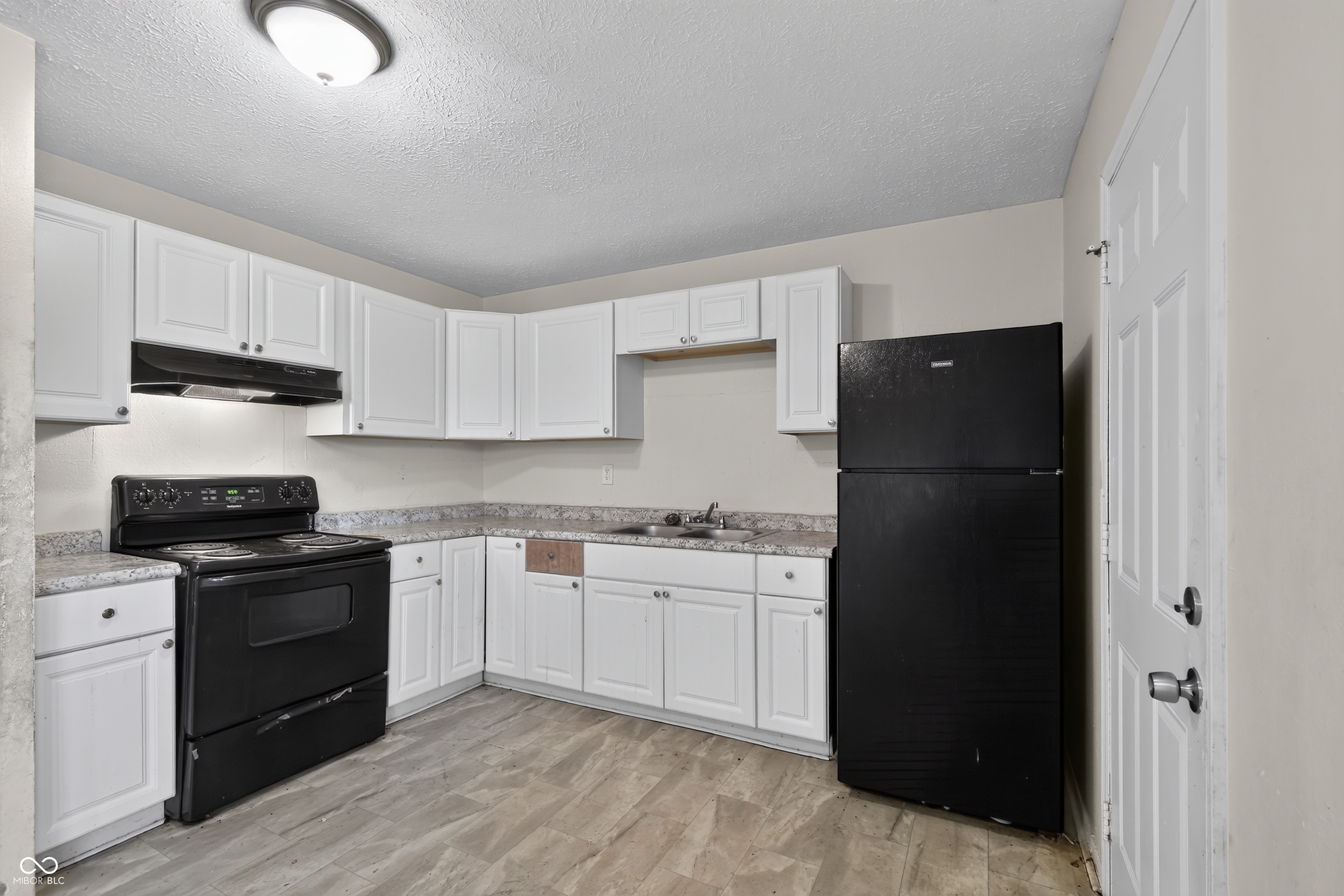 3651 Decamp Drive, Indianapolis, IN, 46226 photo 5 of 16