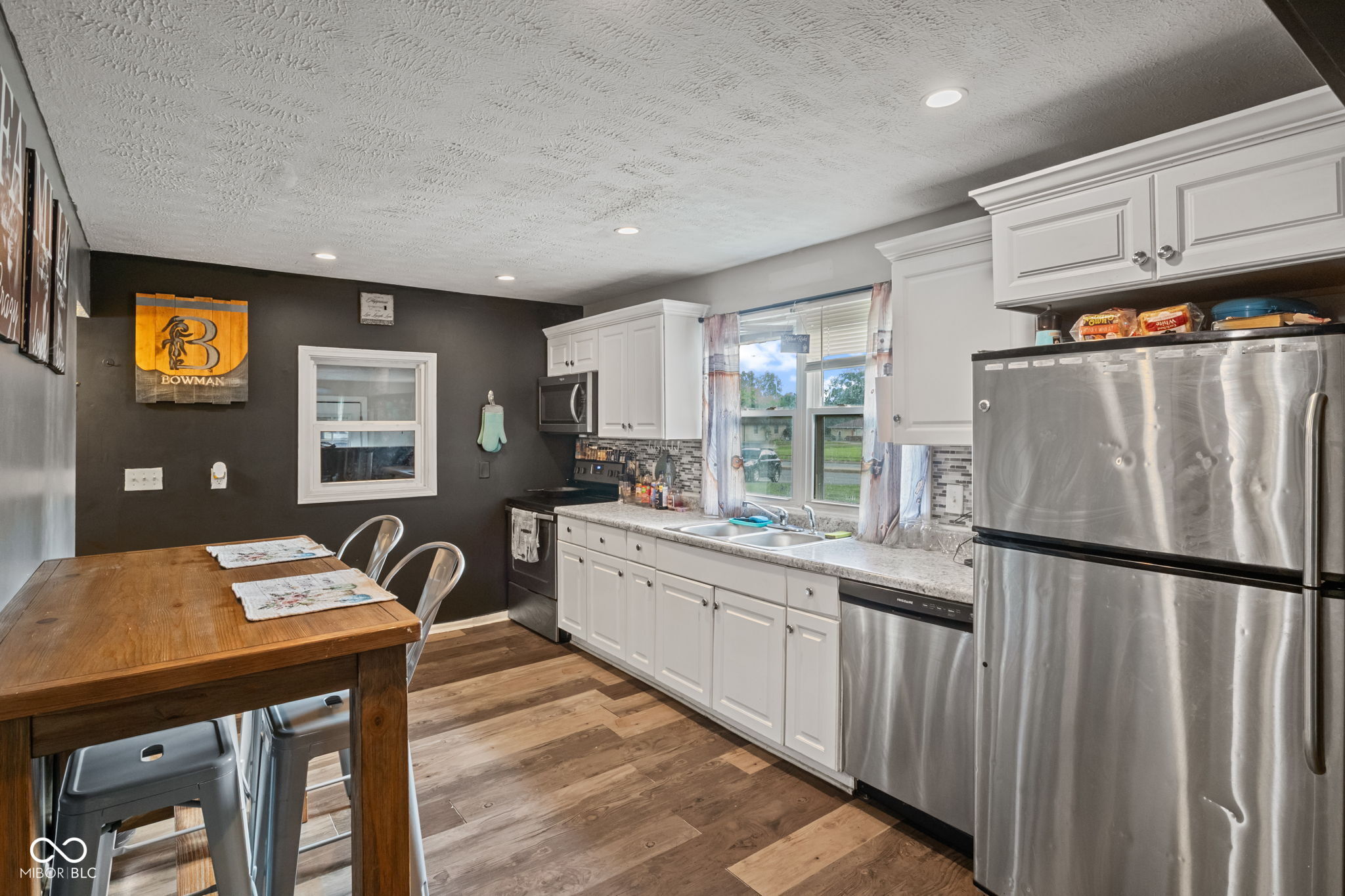 6461 Madison Avenue, Indianapolis, IN, 46227 photo 5 of 32