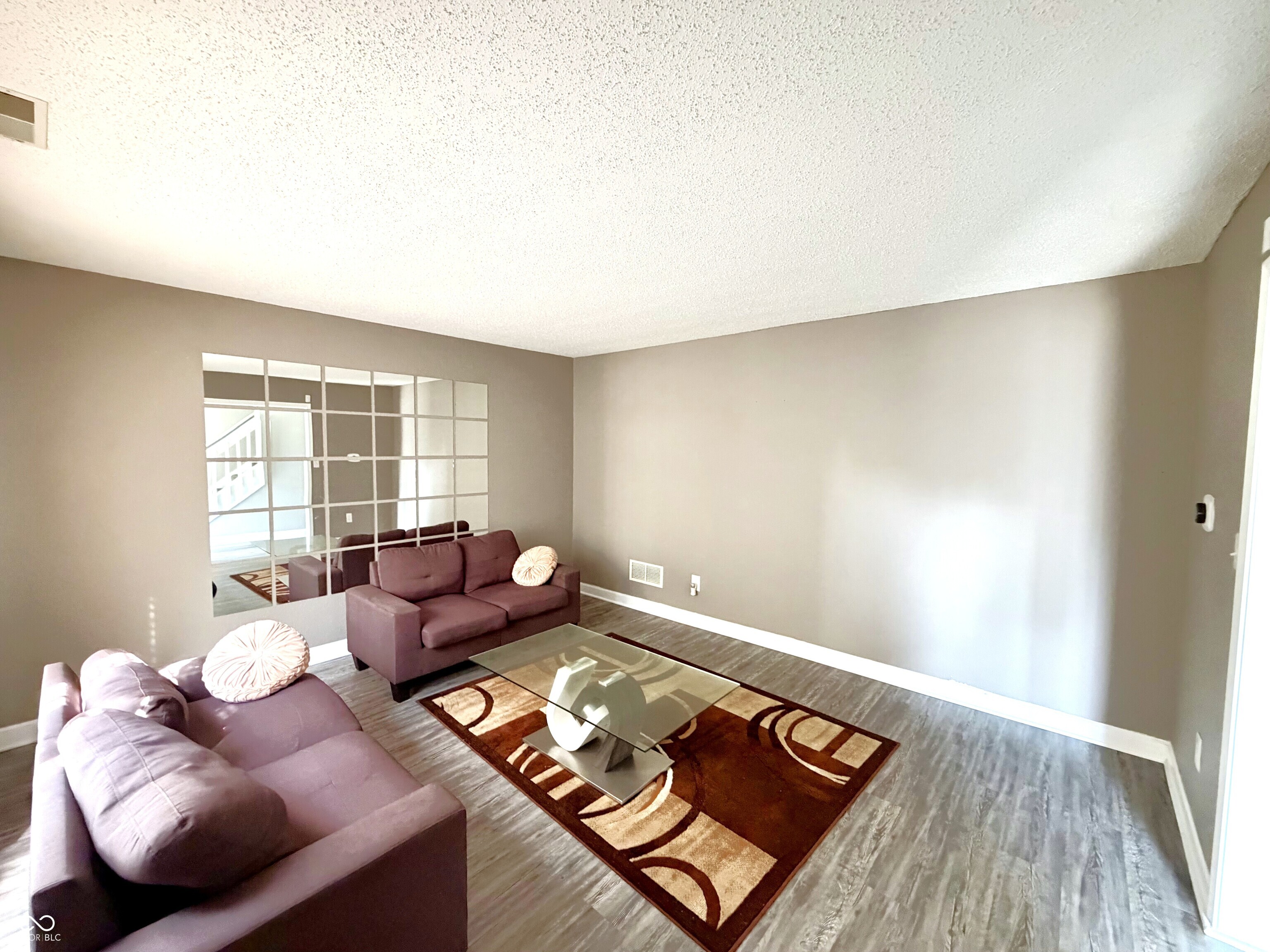 2933 Cooperland Court, Indianapolis, IN, 46268 photo 5 of 29
