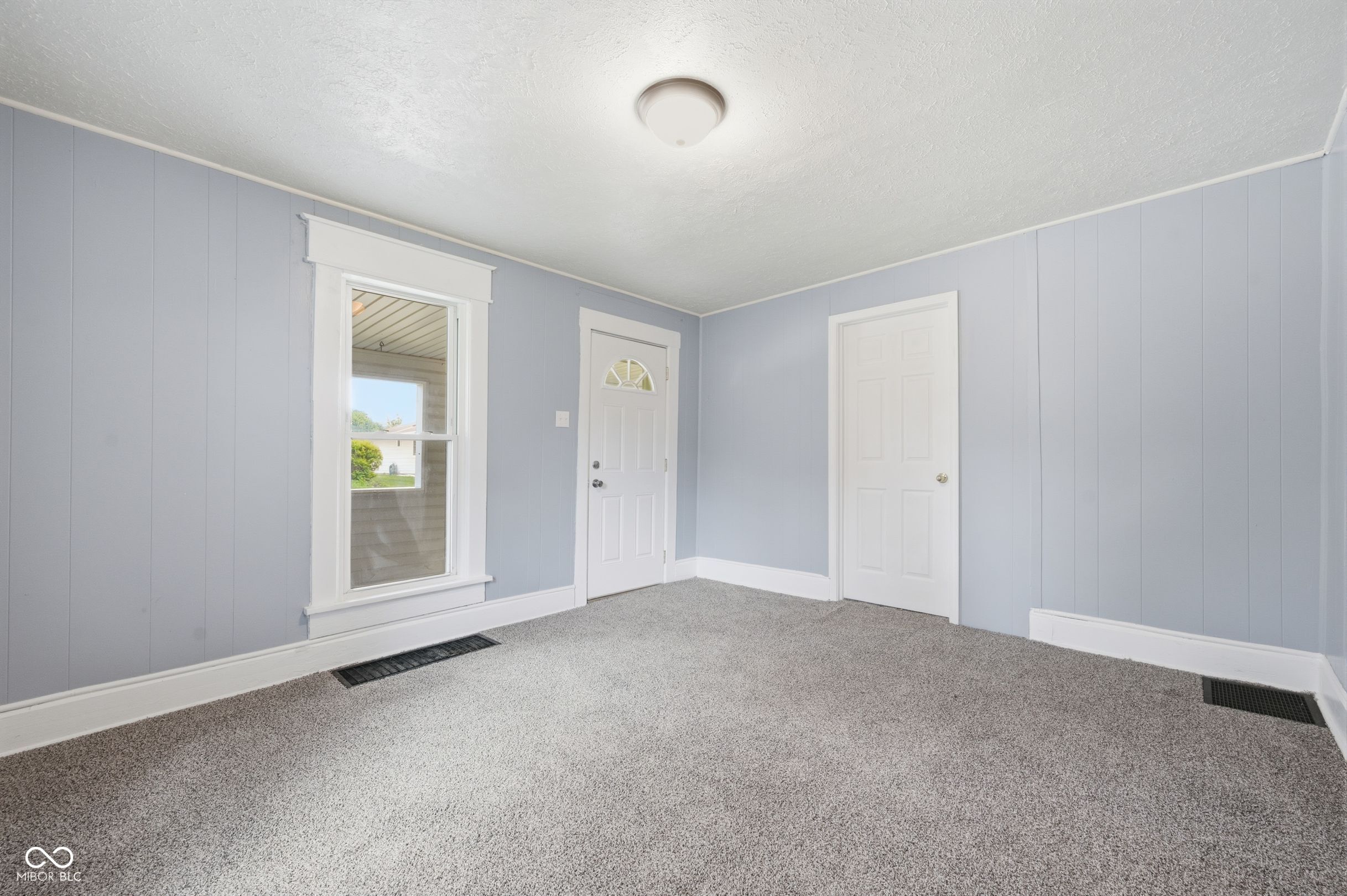 1303 S Shipley Street, Muncie, IN, 47302 photo 5 of 19