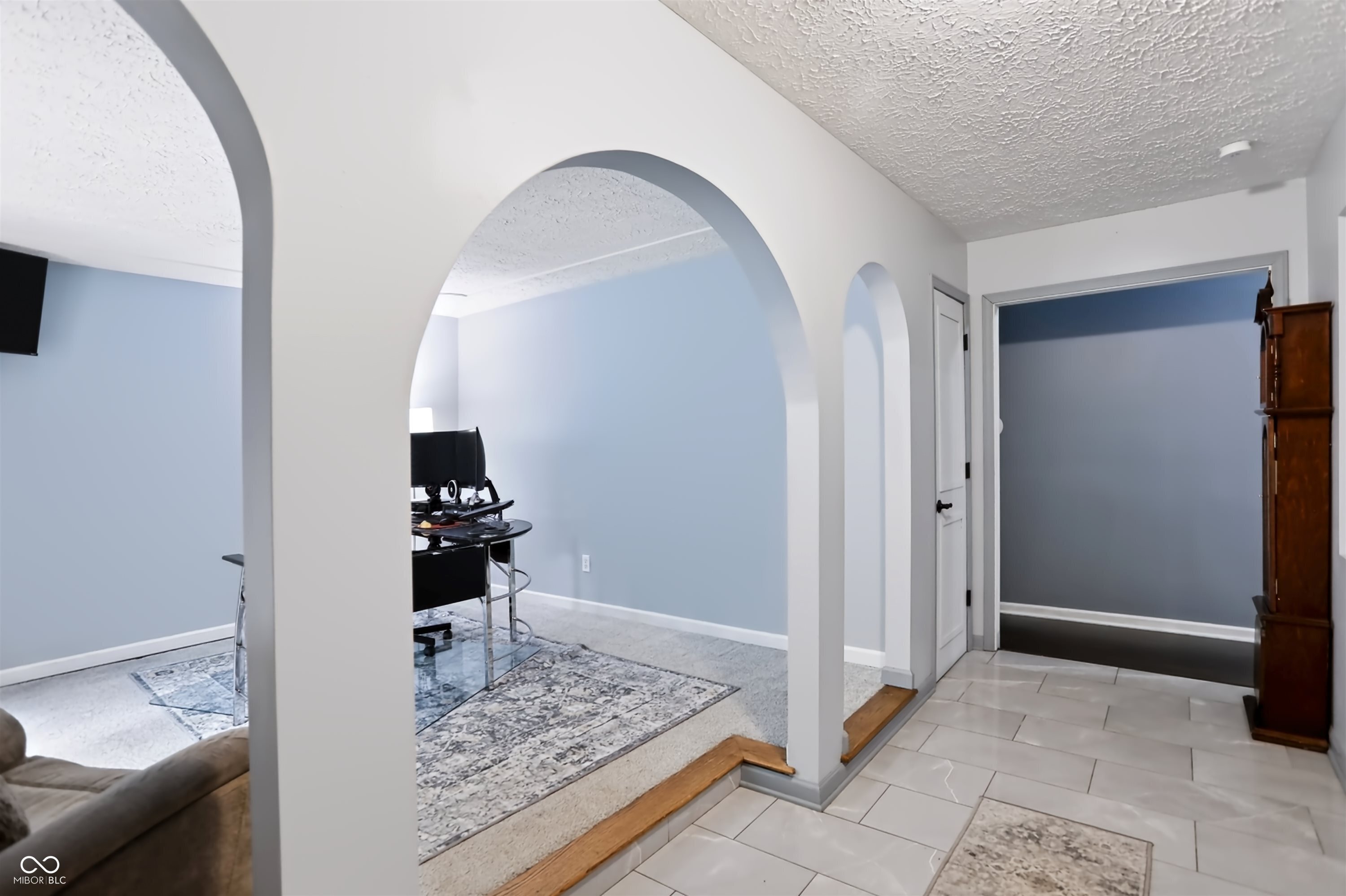 12110 Valley Brook Court, Indianapolis, IN, 46229 photo 5 of 29