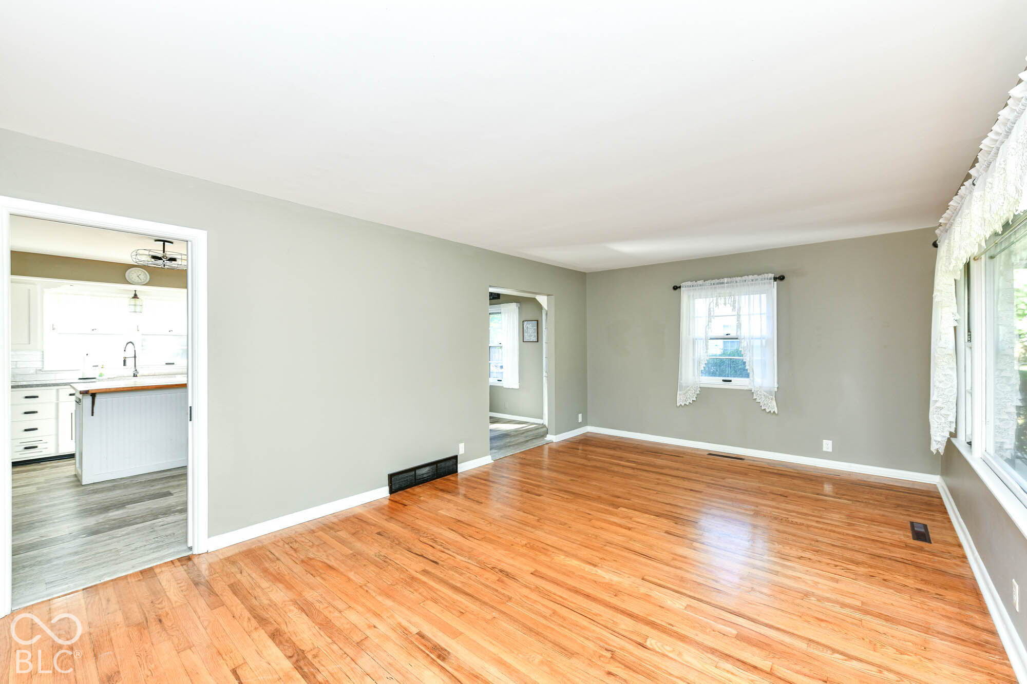 100 Delbrick Lane, Indianapolis, IN, 46229 photo 5 of 32