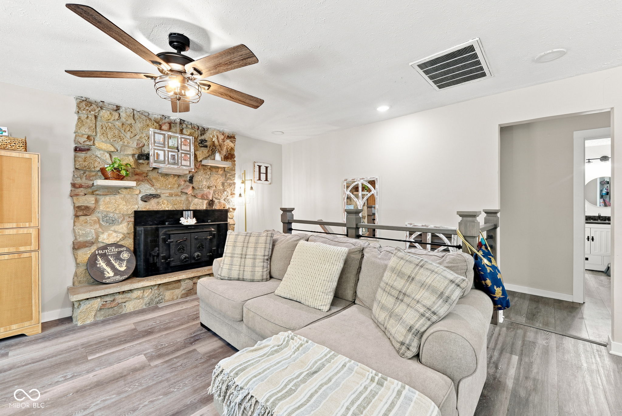 7990 Ebony Drive, Nineveh, IN, 46164 photo 5 of 48
