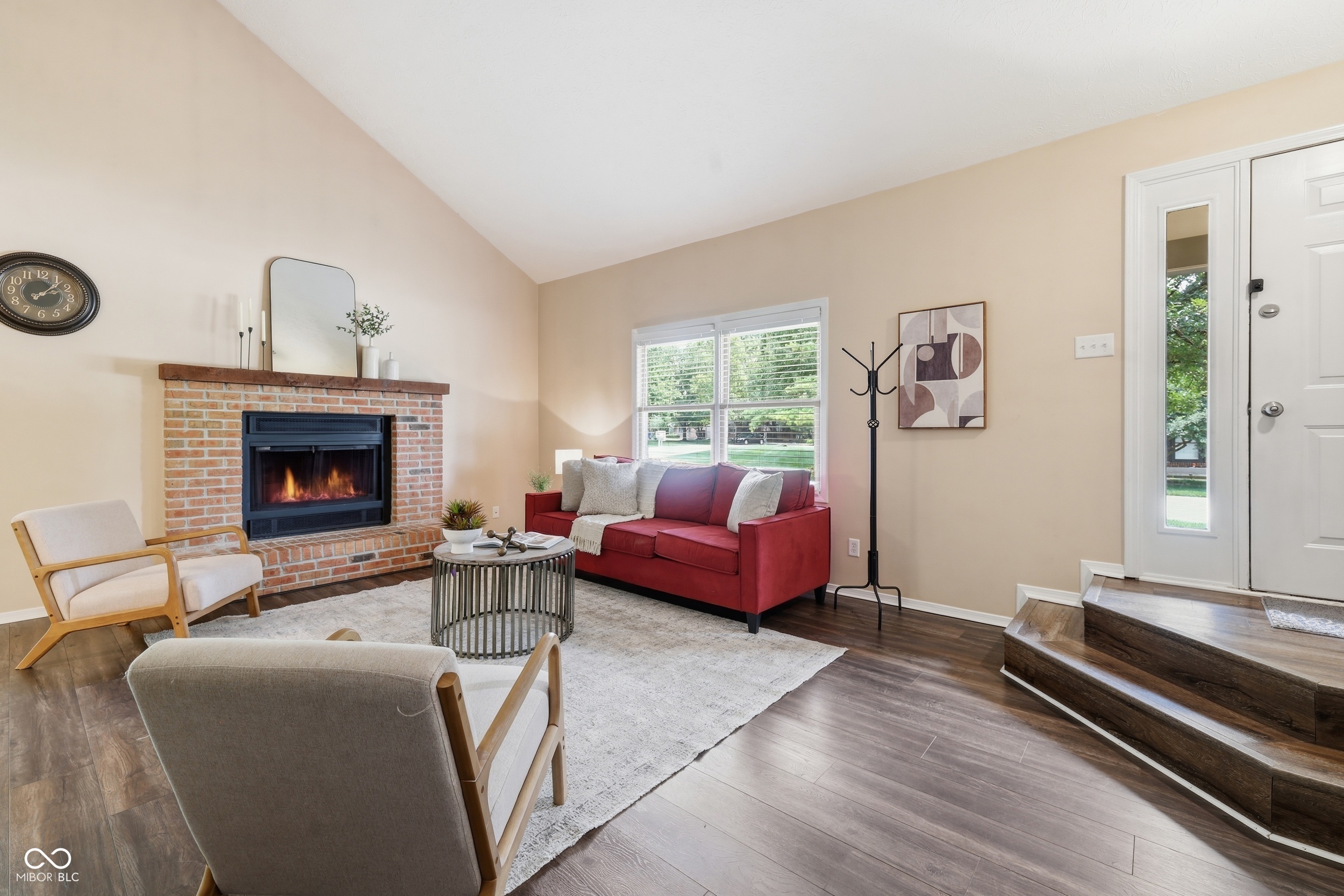 7548 Castleton Farms West Drive, Indianapolis, IN, 46256 photo 5 of 25