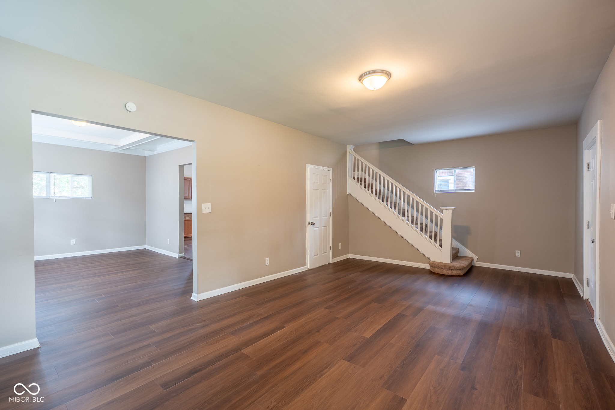 3366 N College Avenue, Indianapolis, IN, 46205 photo 5 of 34