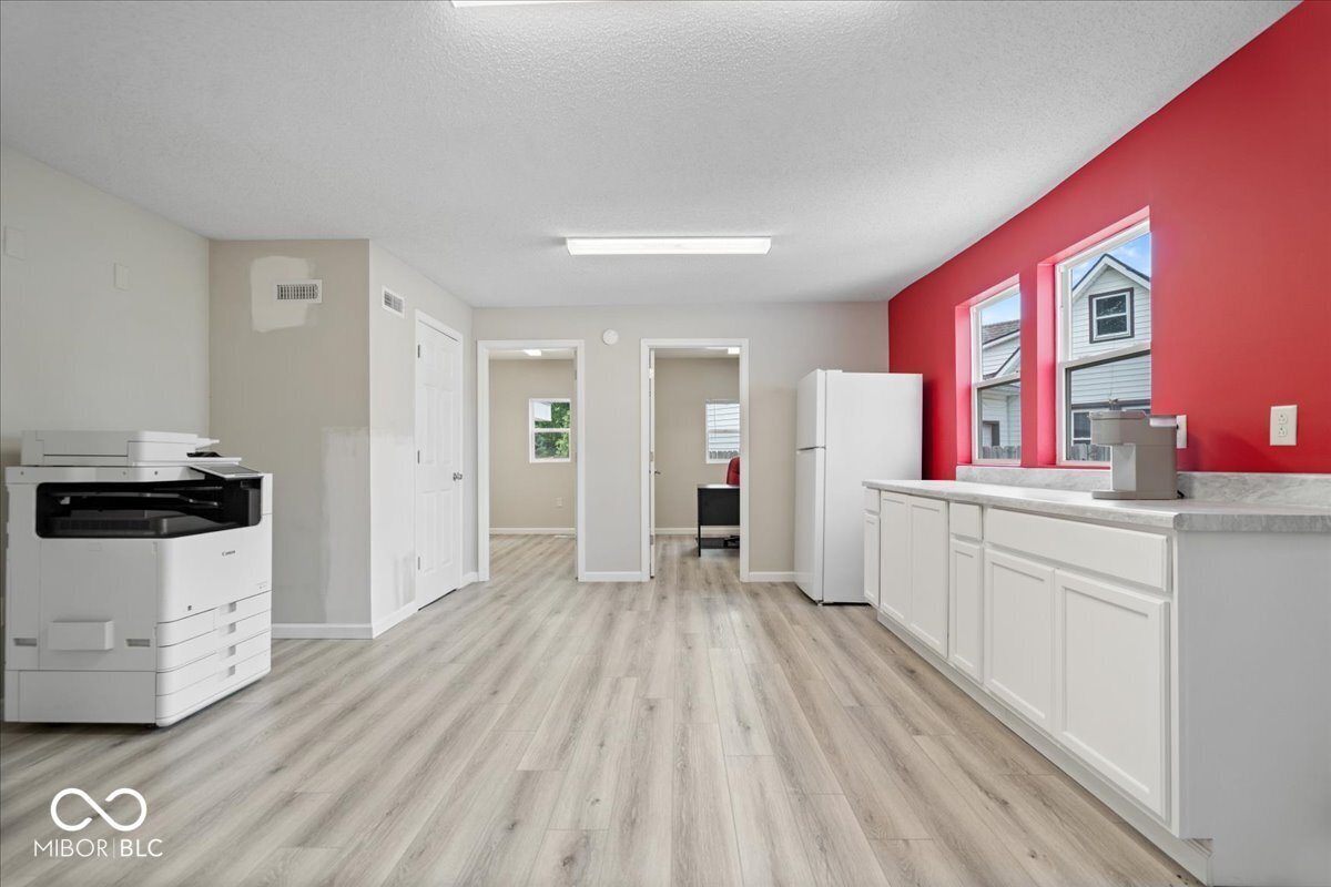 226 E Pendleton Avenue, Lapel, IN, 46051 photo 5 of 26