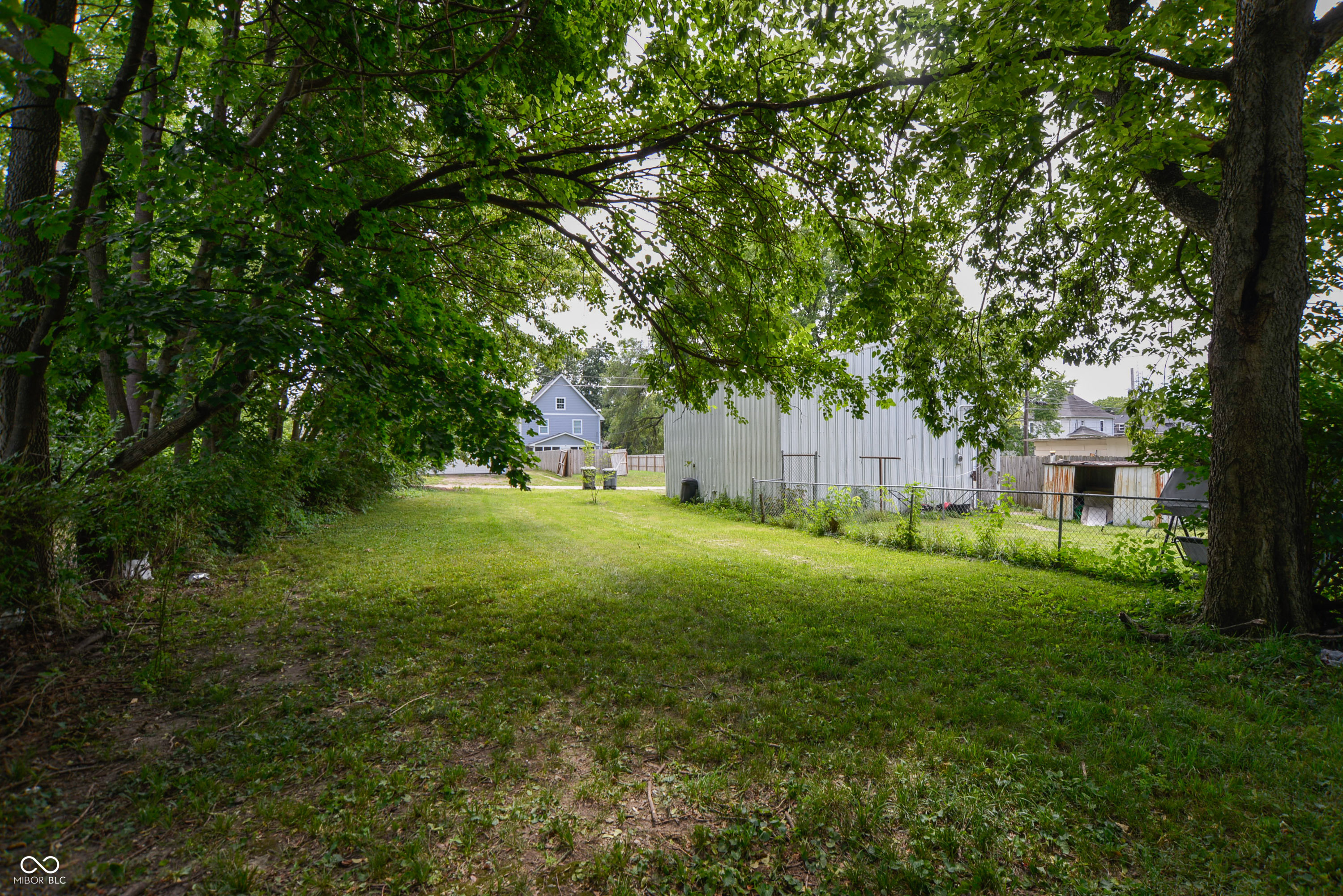 947 W 34th Street, Indianapolis, IN, 46208 photo 5 of 11