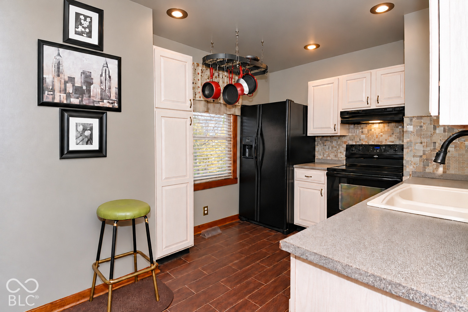 114 E 27th Street, Indianapolis, IN, 46205 photo 5 of 18